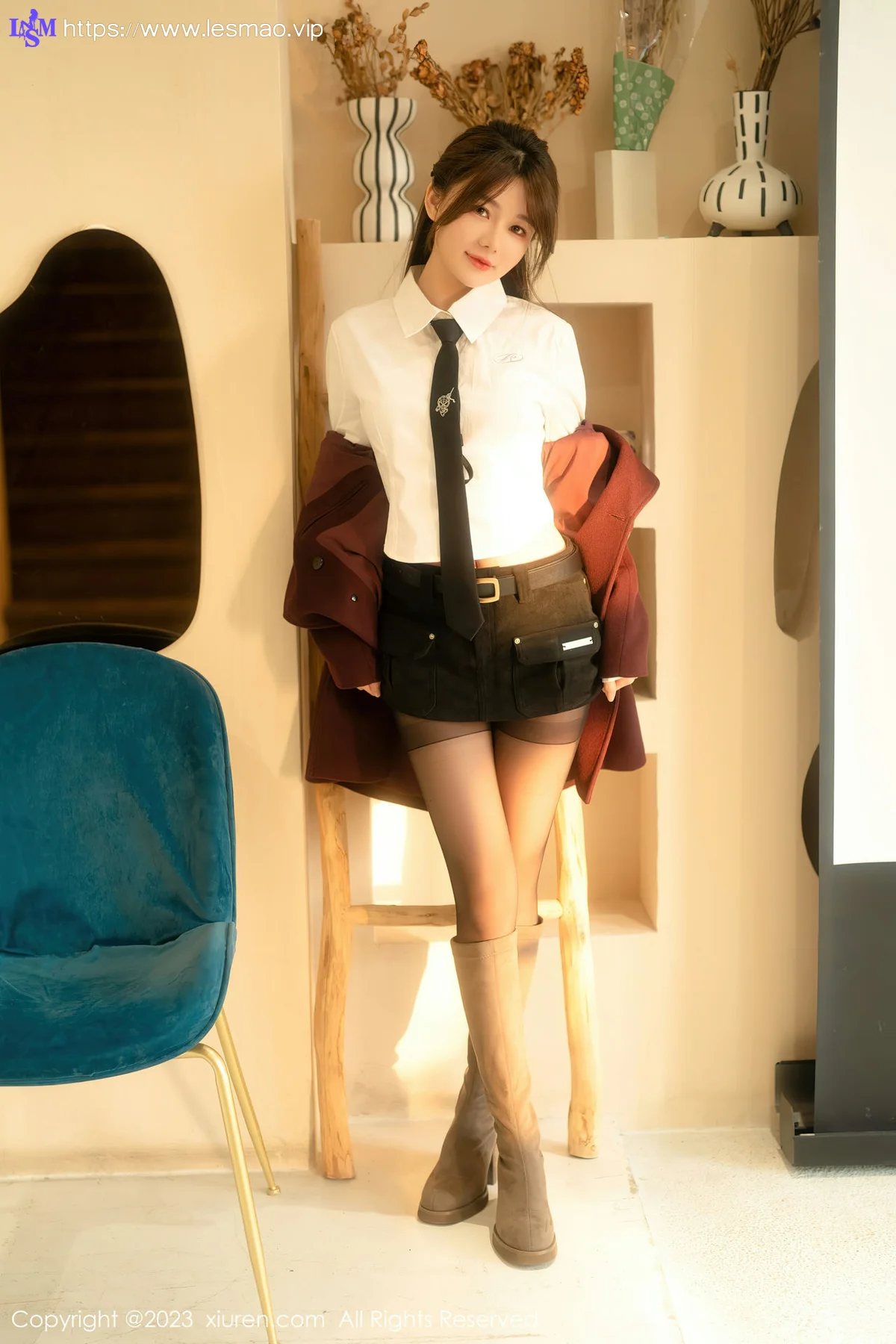 XiuRen 秀人 No.6137 婠婠么 白T黑色短裙 性感写真 - 36