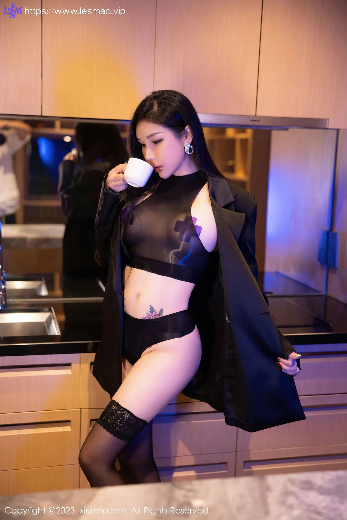 XiuRen 秀人 No.6143 田冰冰 黑色西服外衣写真 - 4