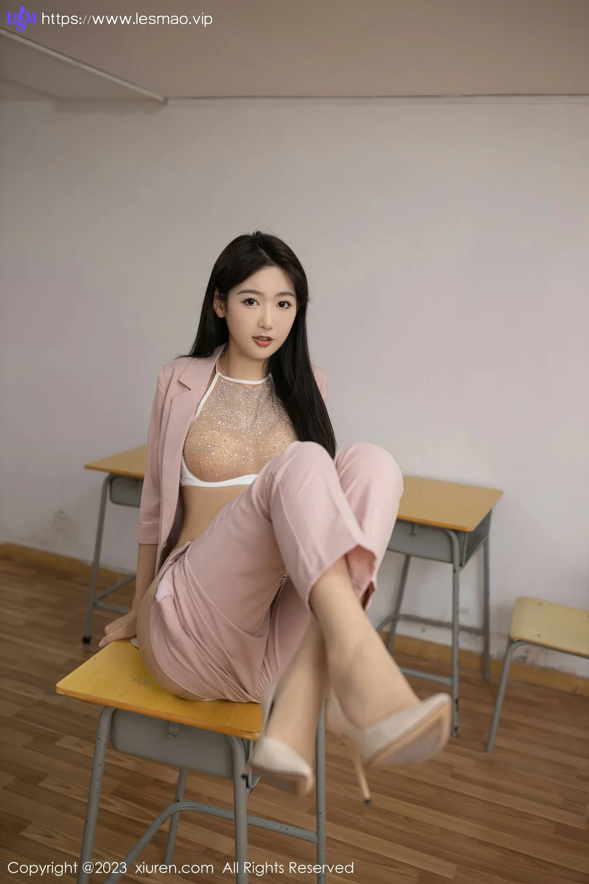 XiuRen 秀人 No.6179 唐安琪 性感教室 - 16