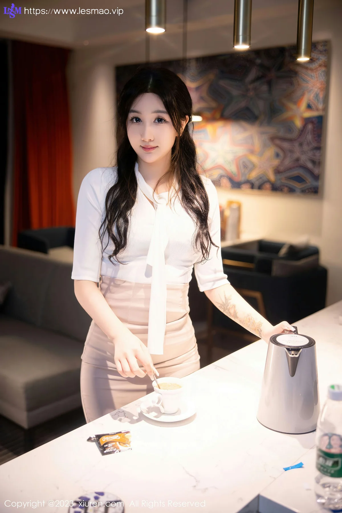 XiuRen 秀人 No.6207 江真真 白色Ol职业服写真 - 17