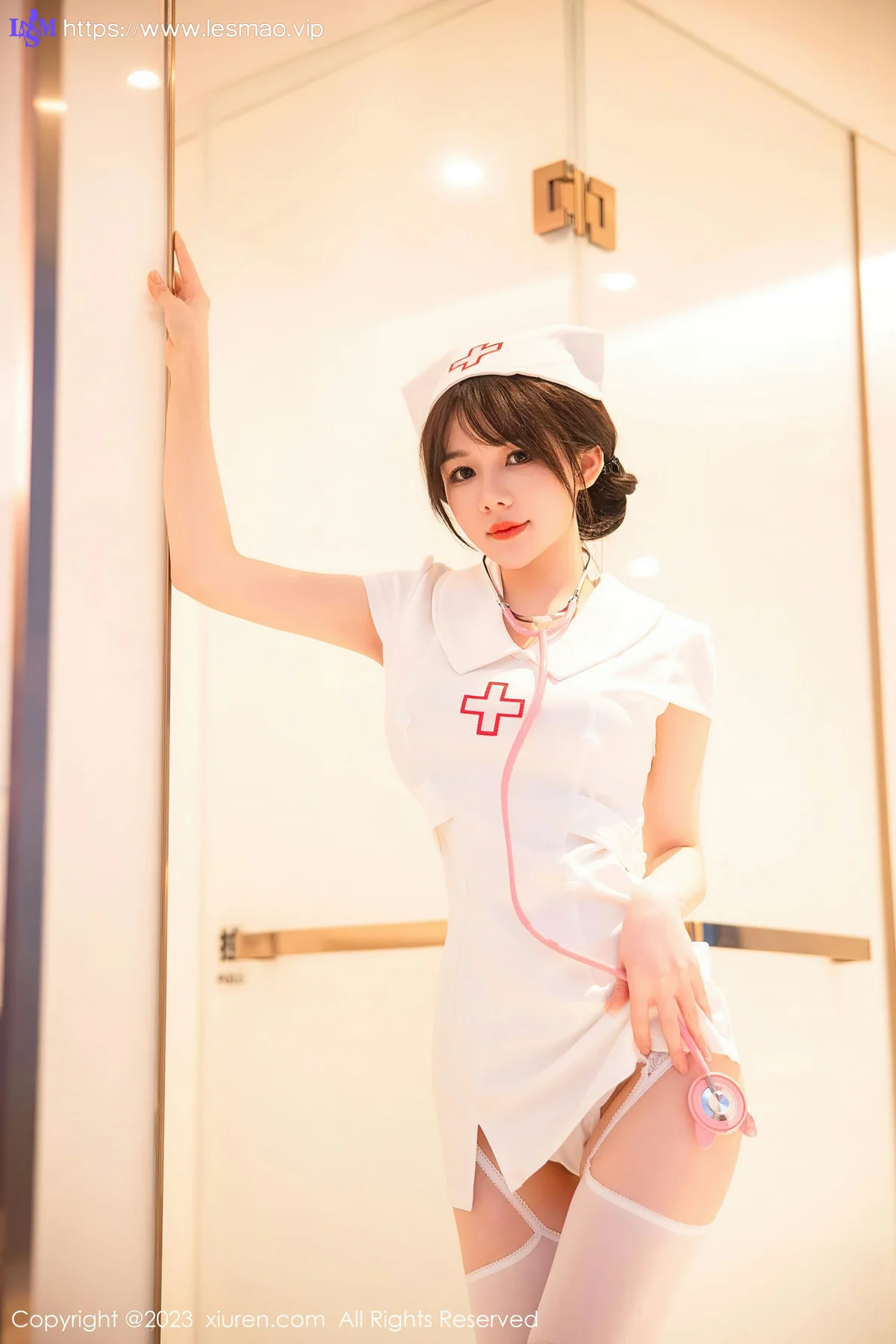 XiuRen 秀人 No.6221 婠婠么 白色情趣护士性感写真 - 50