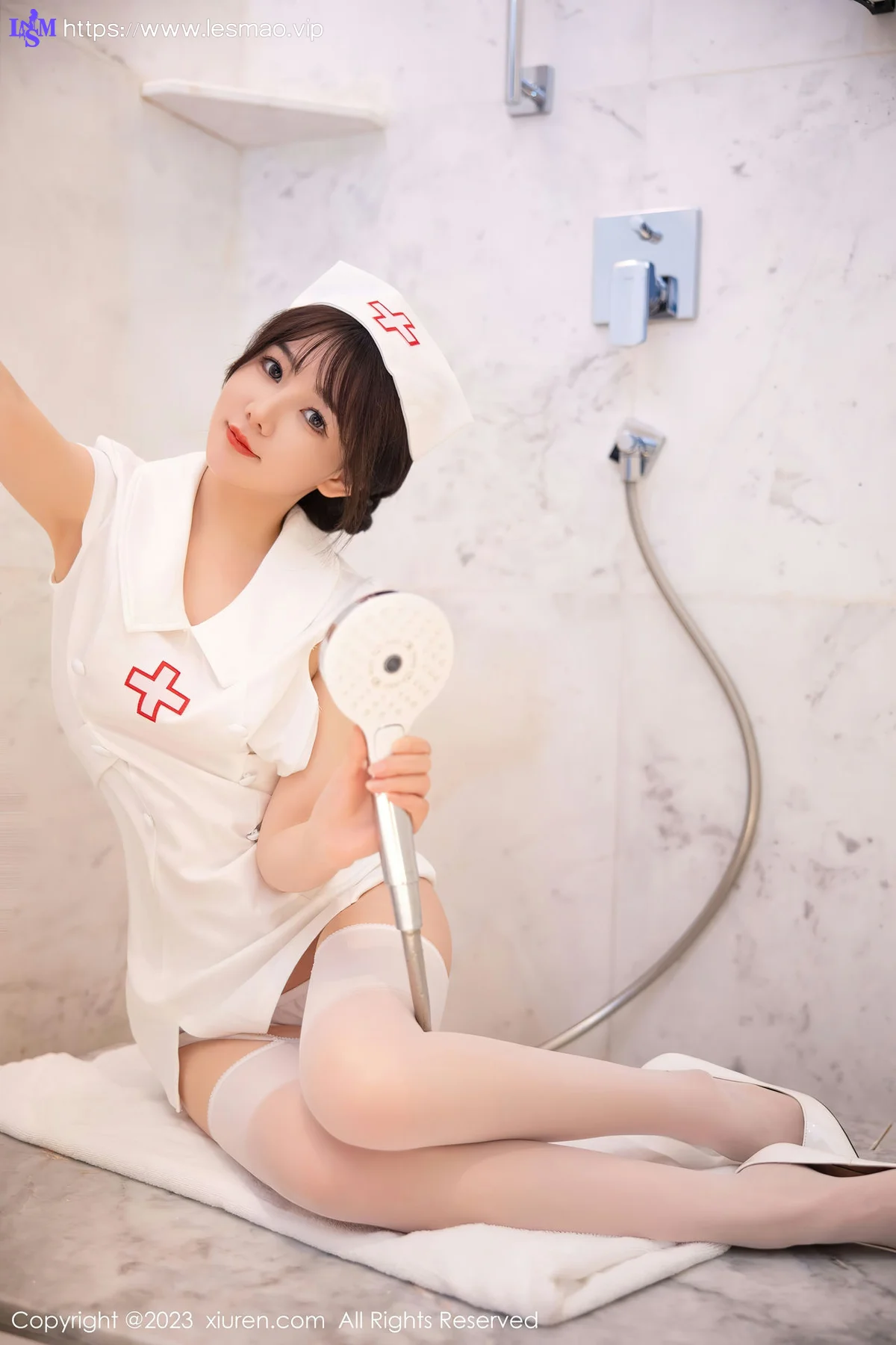 XiuRen 秀人 No.6221 婠婠么 白色情趣护士性感写真 - 61
