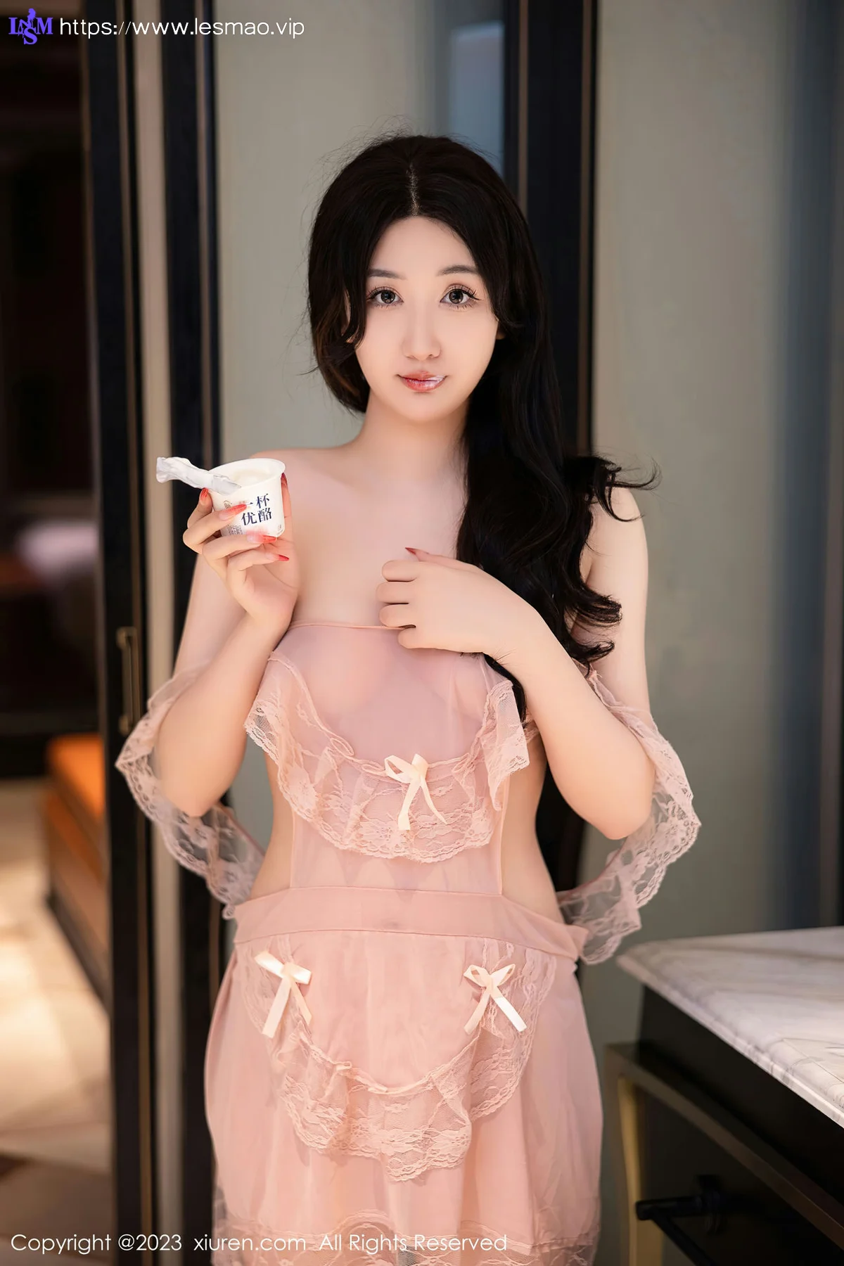 XiuRen 秀人 No.6243 江真真 淡粉色蕾丝情趣性感写真 - 36