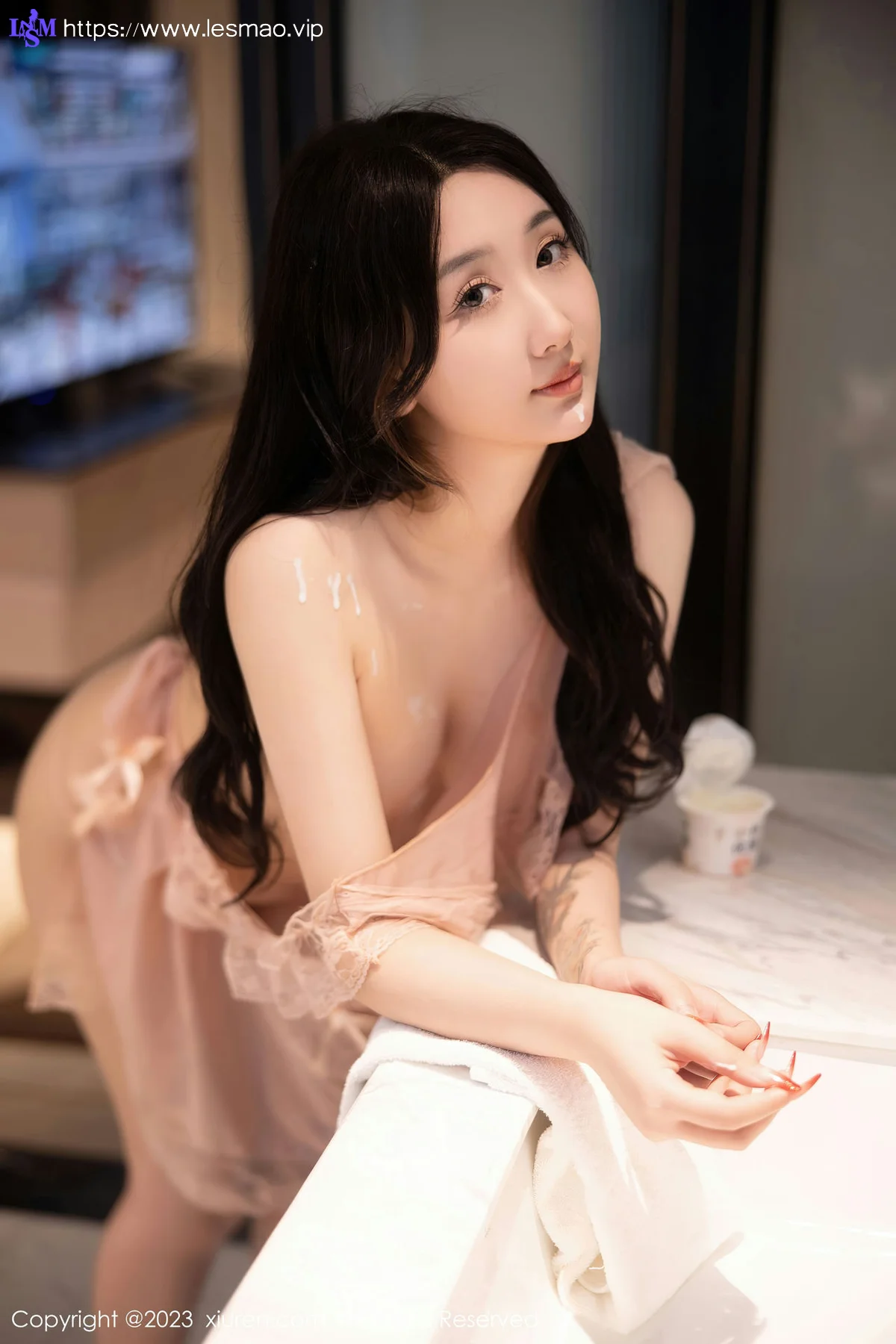 XiuRen 秀人 No.6243 江真真 淡粉色蕾丝情趣性感写真 - 58