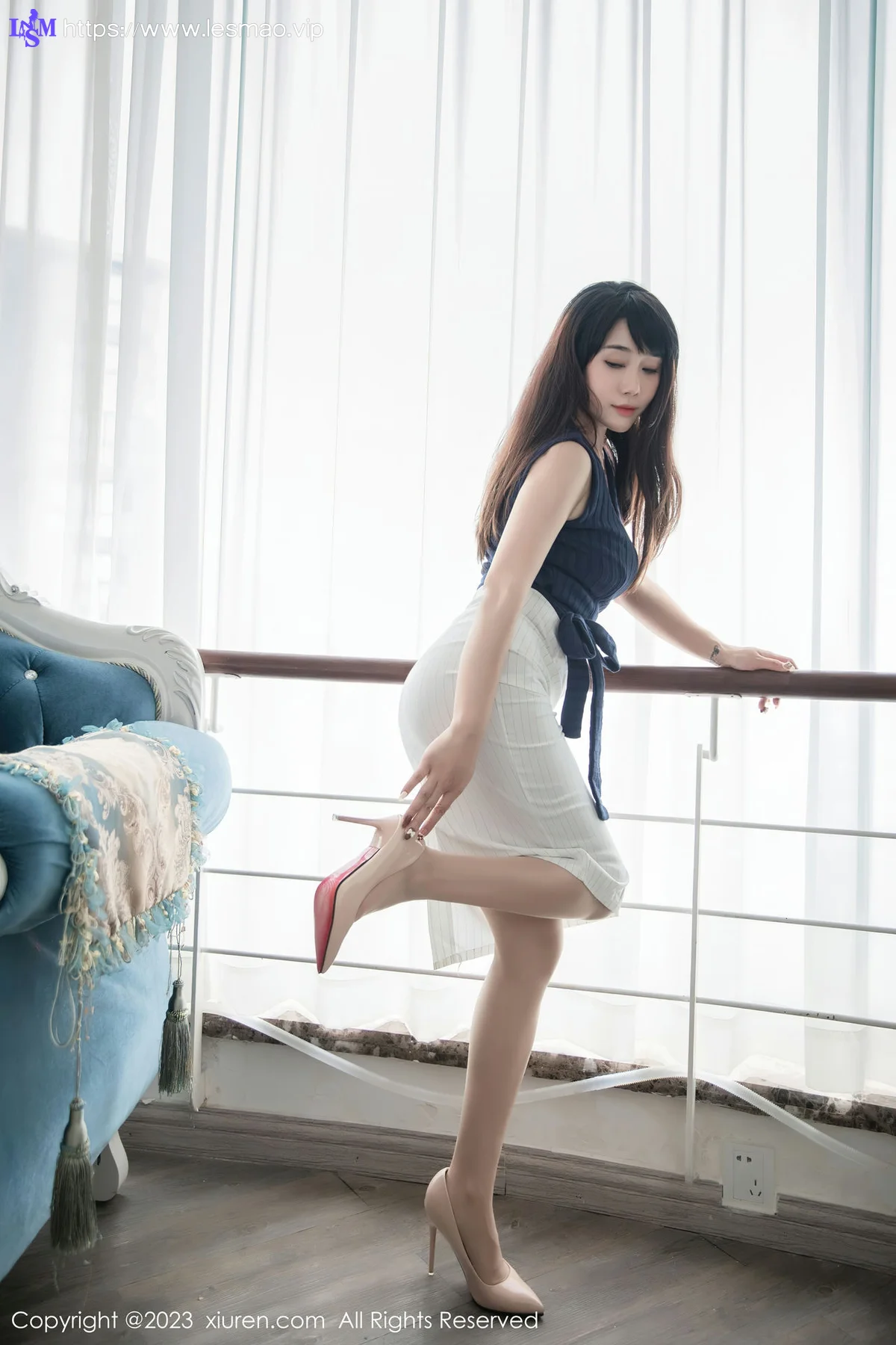 XiuRen 秀人 No.6272 严利娅Yuliya 性感魅惑黑丝写真 - 13