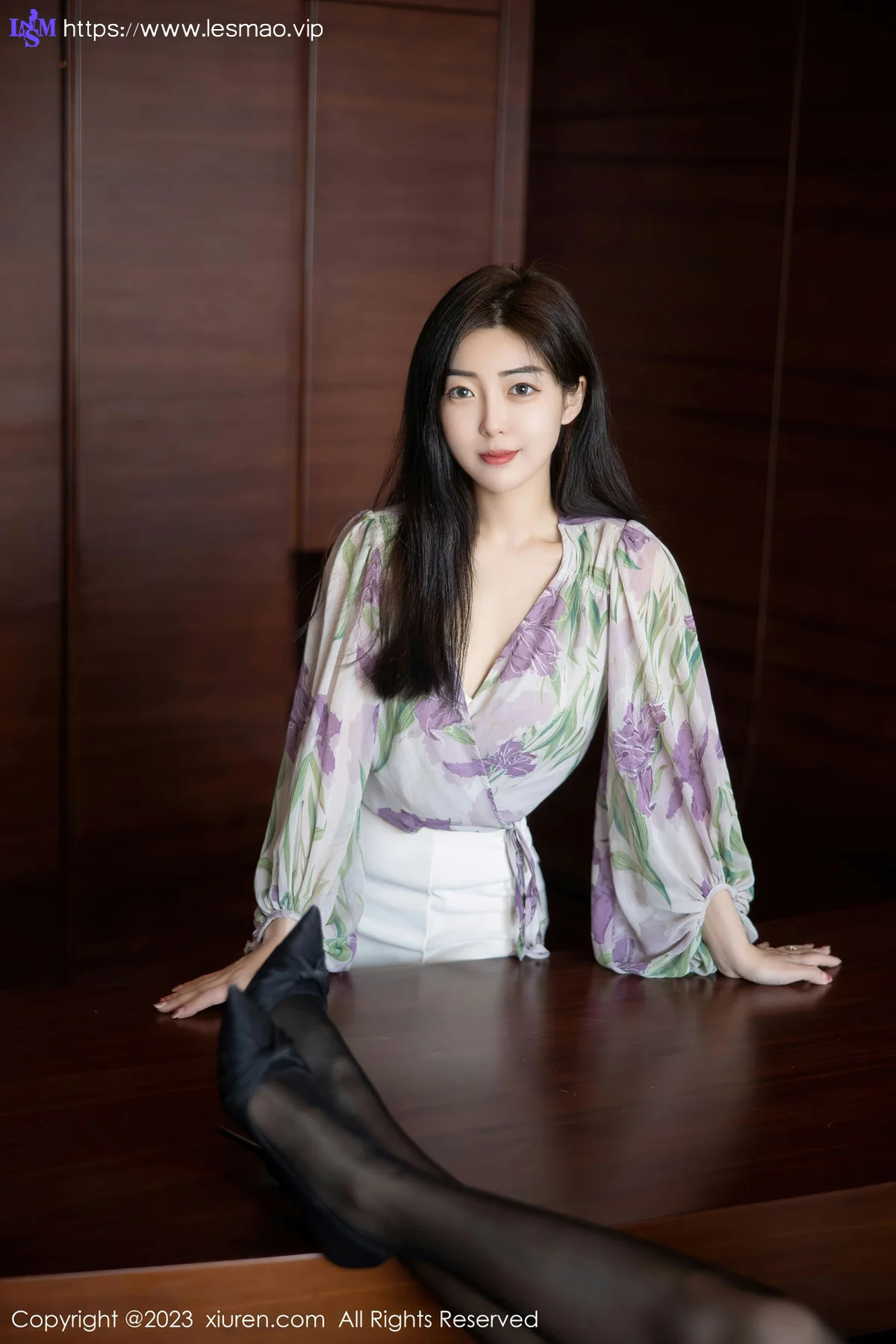 XiuRen 秀人 No.6279 星子柒kiki 白色短裙首套写真 - 12