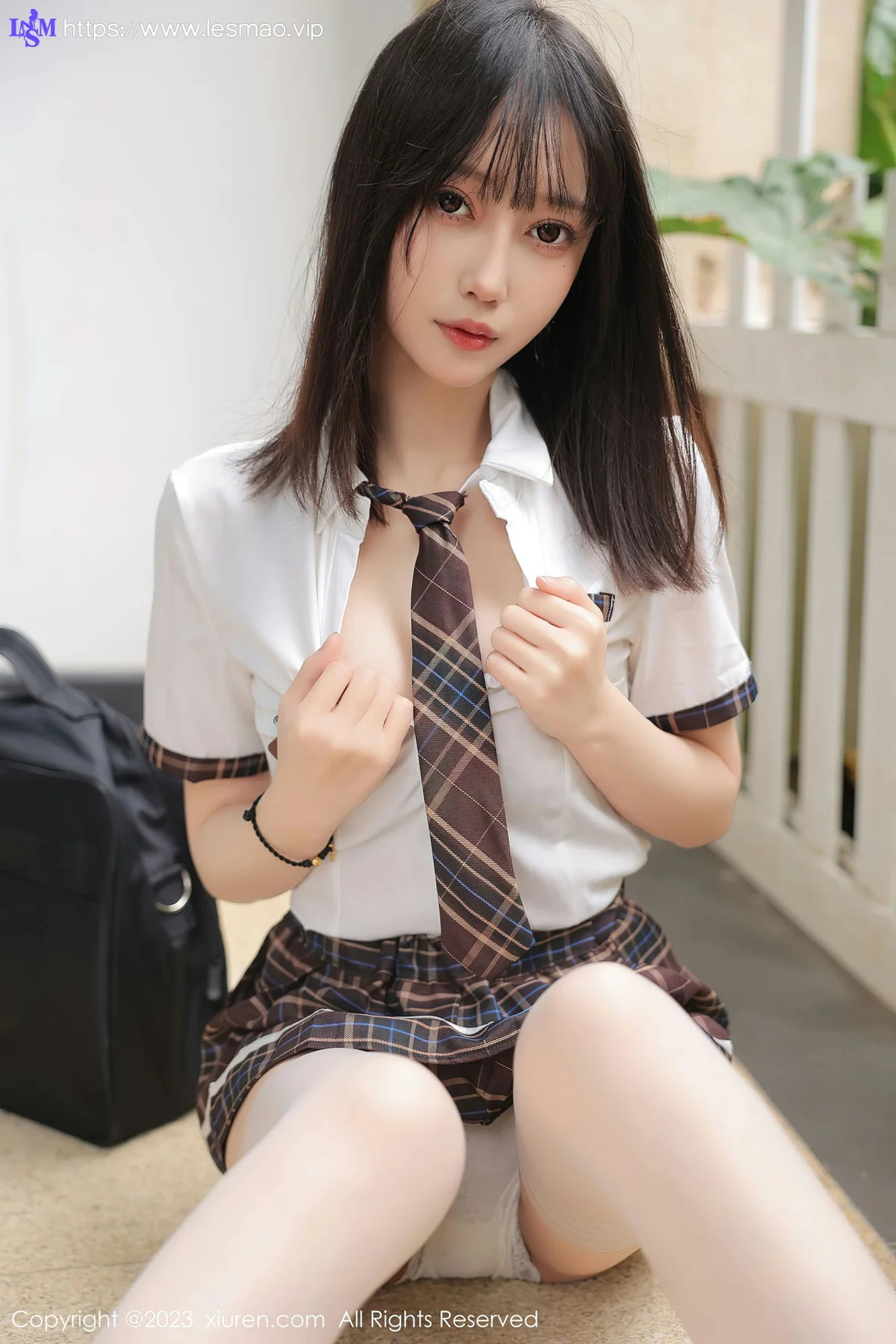 XiuRen 秀人 No.6292 玥儿玥er 学妹制服诱惑二月万宁旅拍11 - 21