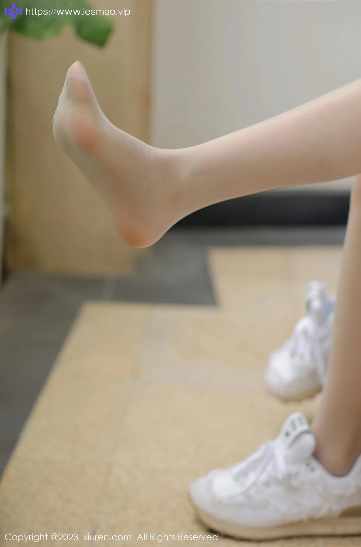 XiuRen 秀人 No.6292 玥儿玥er 学妹制服诱惑二月万宁旅拍11 - 44