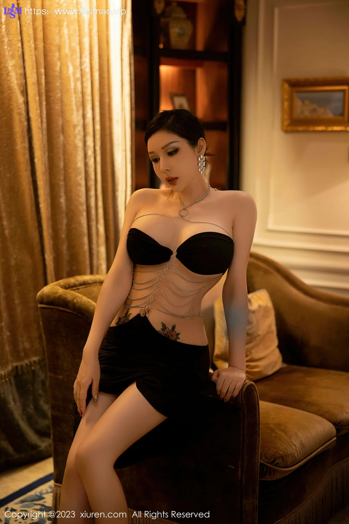 XiuRen 秀人 No.6304 田冰冰 黑色长裙性感写真 - 36