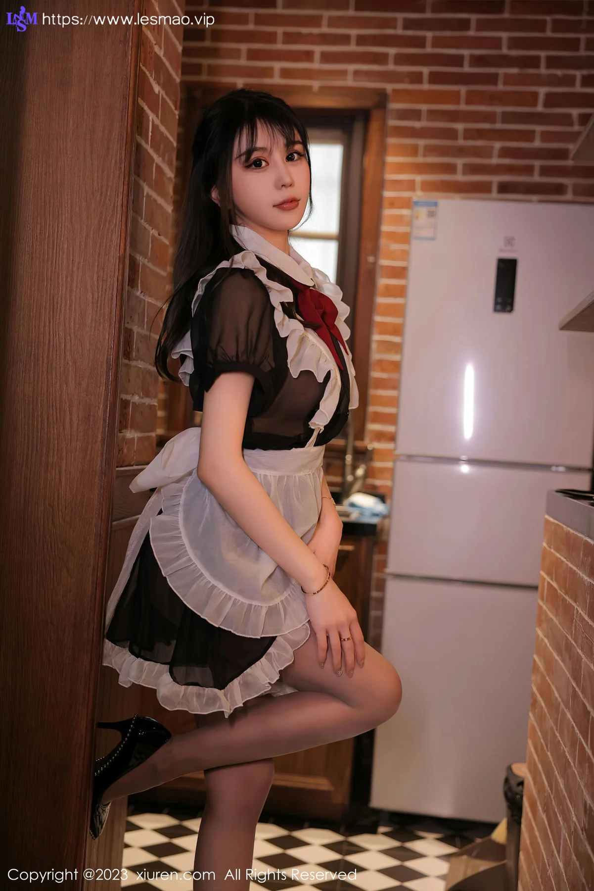 XiuRen 秀人 No.6310 tina_甜仔 性感女仆十月海南旅拍 - 7