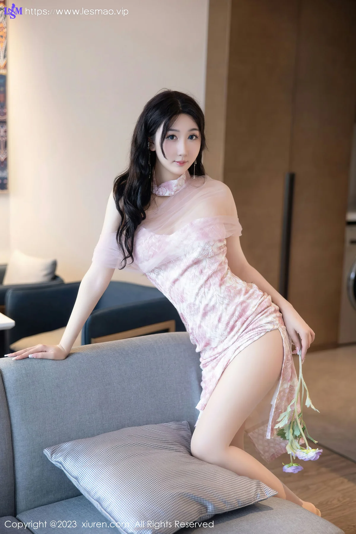 XiuRen 秀人 No.6313 江真真 粉色露肩连衣短裙写真1 - 7