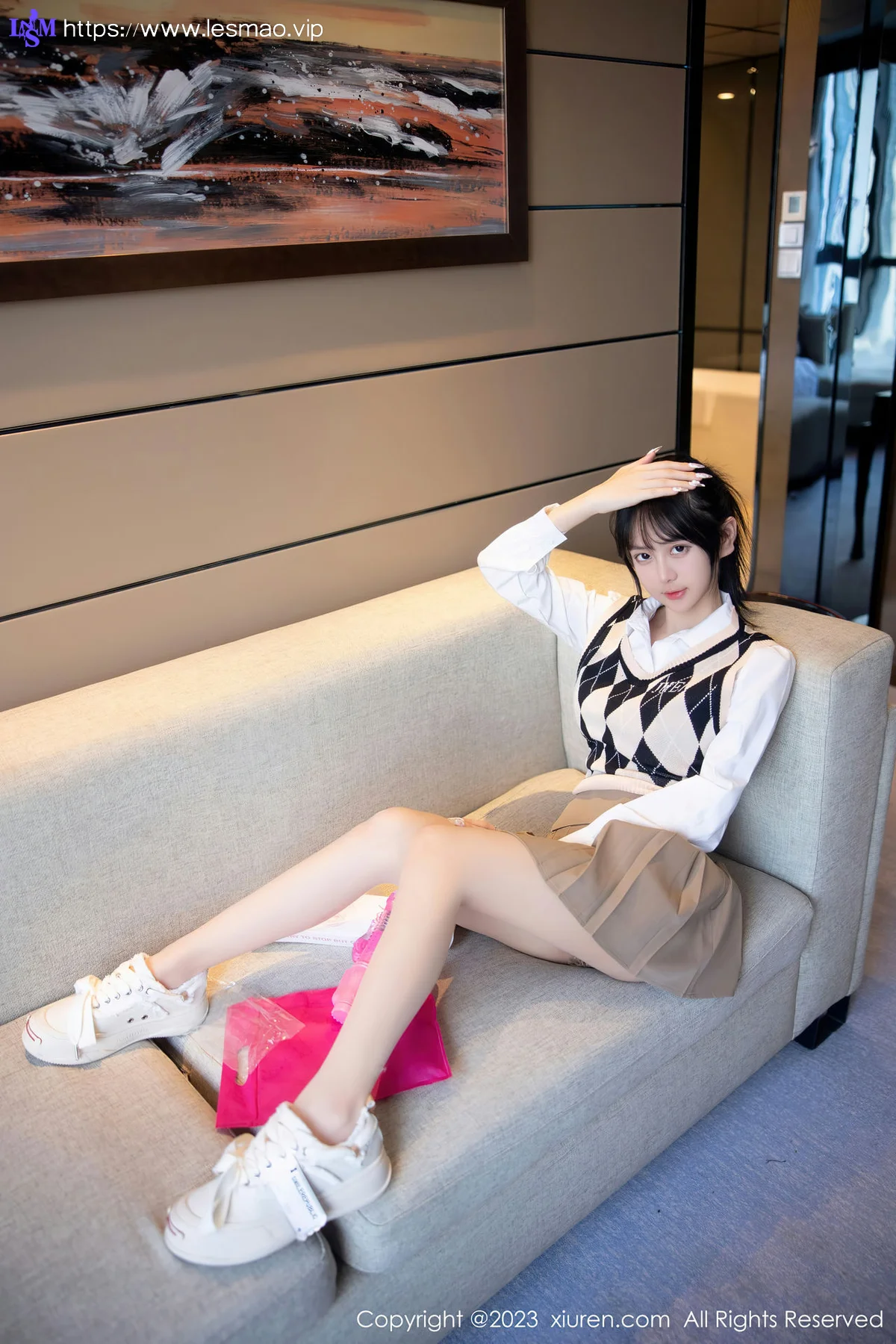XiuRen 秀人 No.6329 谢小蒽 新人性感学妹装扮第二套写真111 - 11