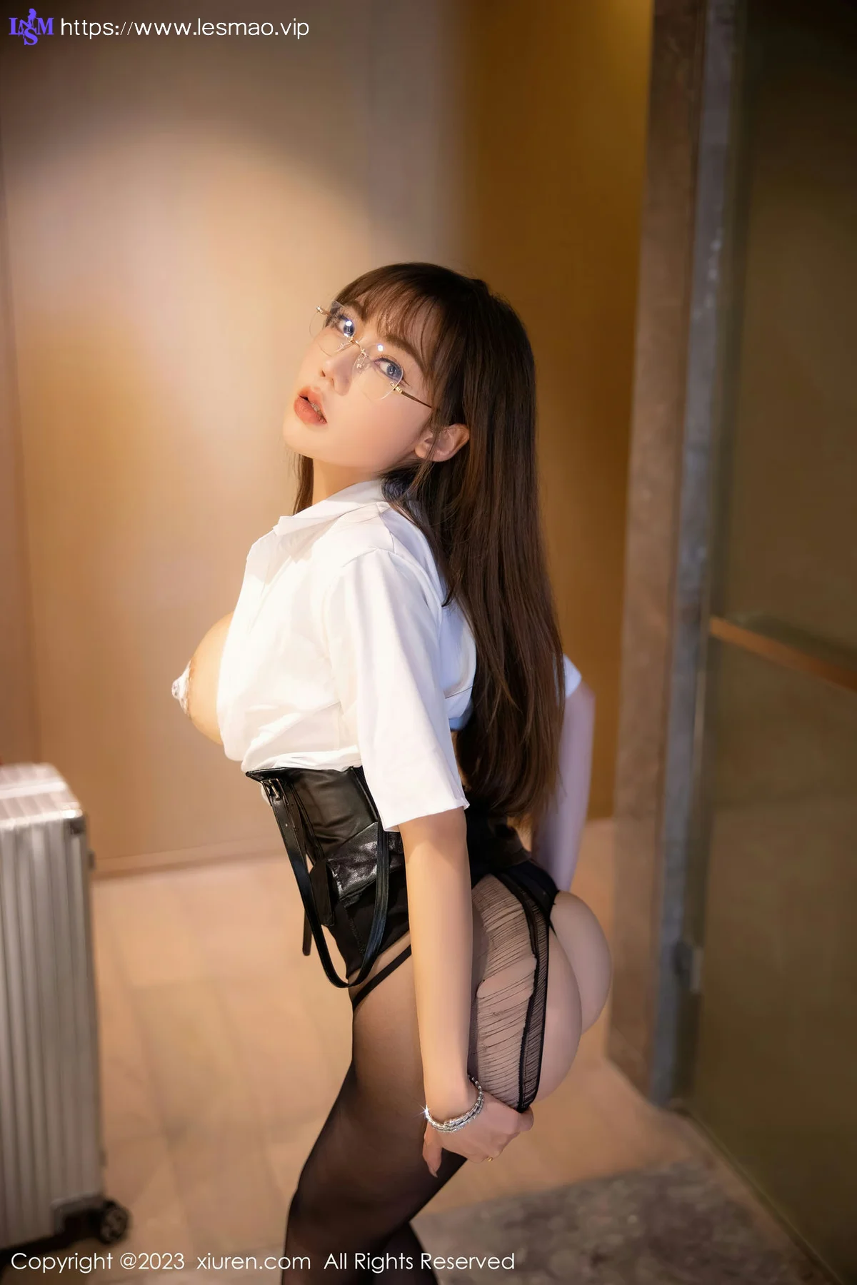 XiuRen 秀人 No.6334 萌汉药baby 白T短裙性感写真2 - 51