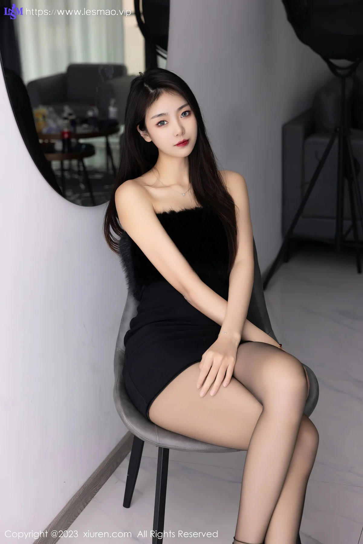 XiuRen 秀人 No.6344 可樂Vicky 白色情趣护士服写真 - 7