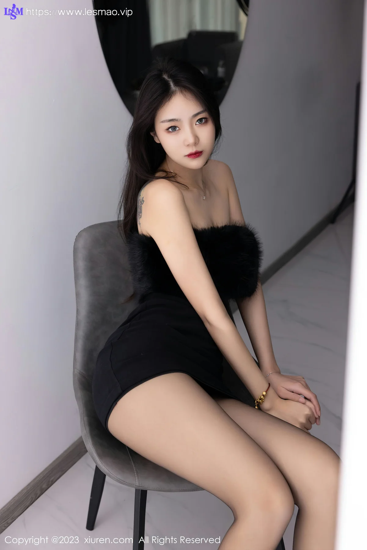 XiuRen 秀人 No.6344 可樂Vicky 白色情趣护士服写真 - 16
