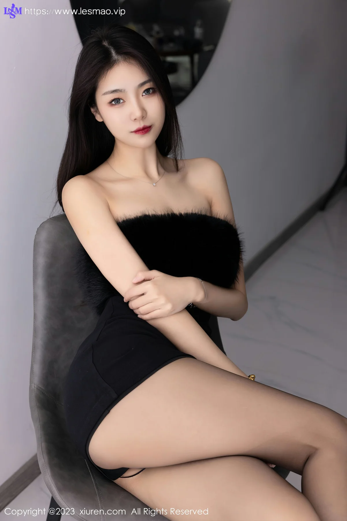 XiuRen 秀人 No.6344 可樂Vicky 白色情趣护士服写真 - 17