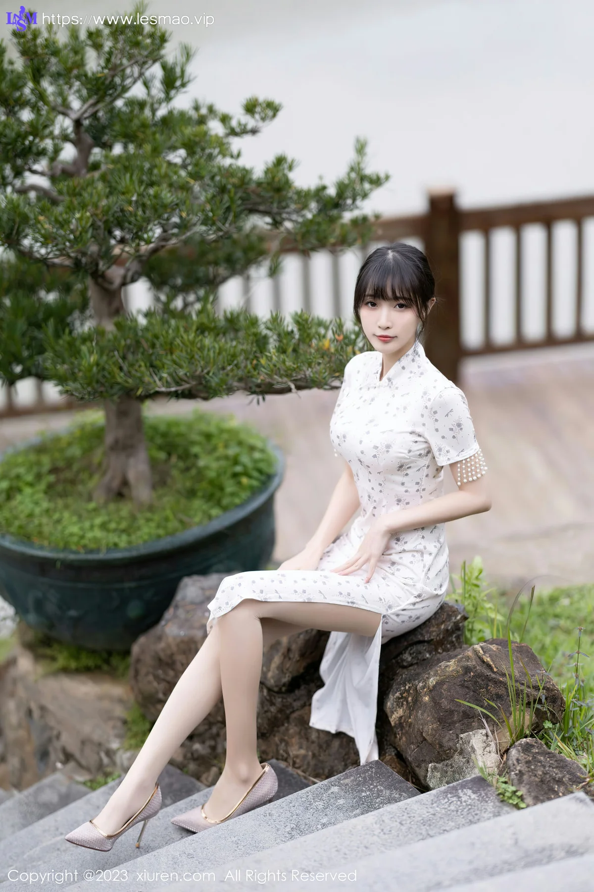 XiuRen 秀人 No.6346 林星阑 浅色短款旗袍写真1 - 17