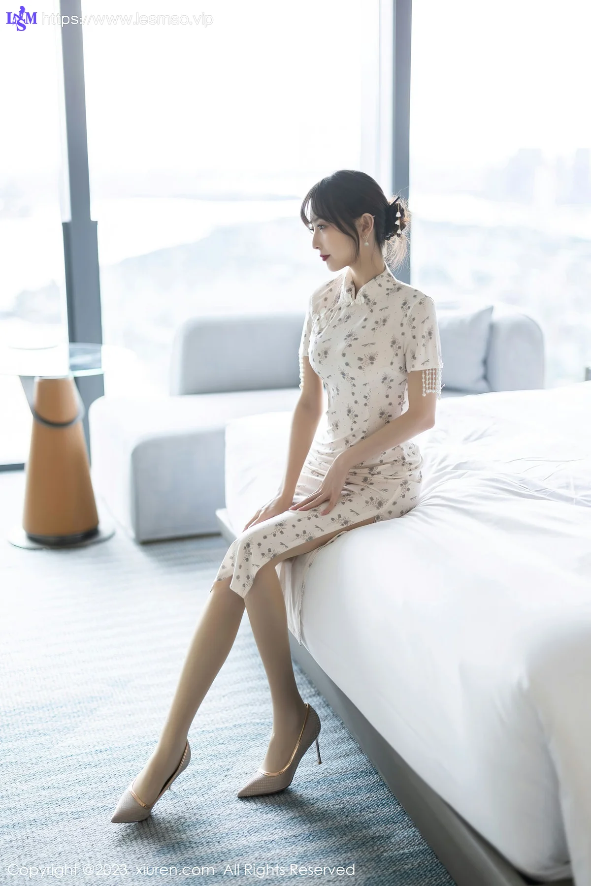 XiuRen 秀人 No.6346 林星阑 浅色短款旗袍写真1 - 19