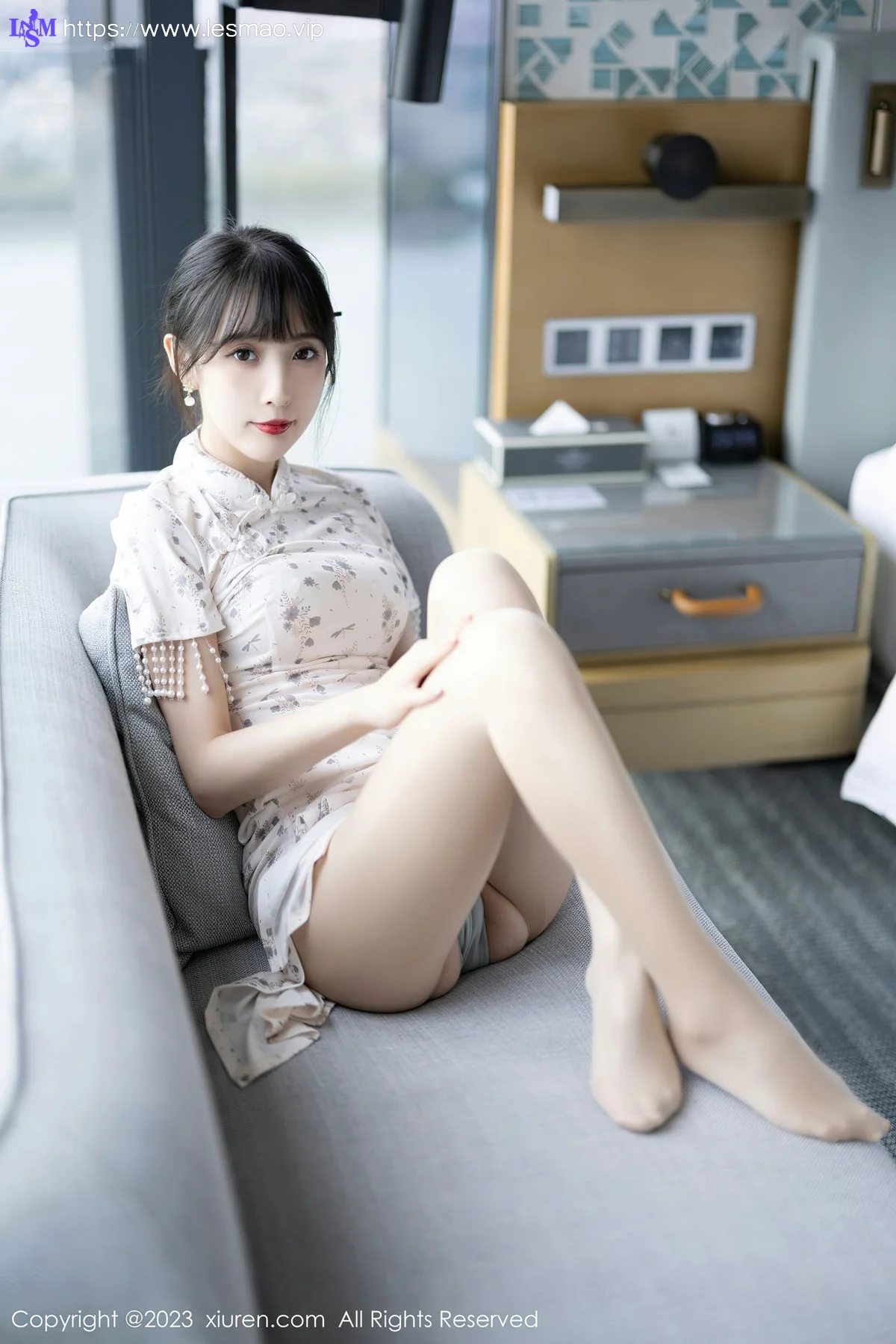 XiuRen 秀人 No.6346 林星阑 浅色短款旗袍写真1 - 32