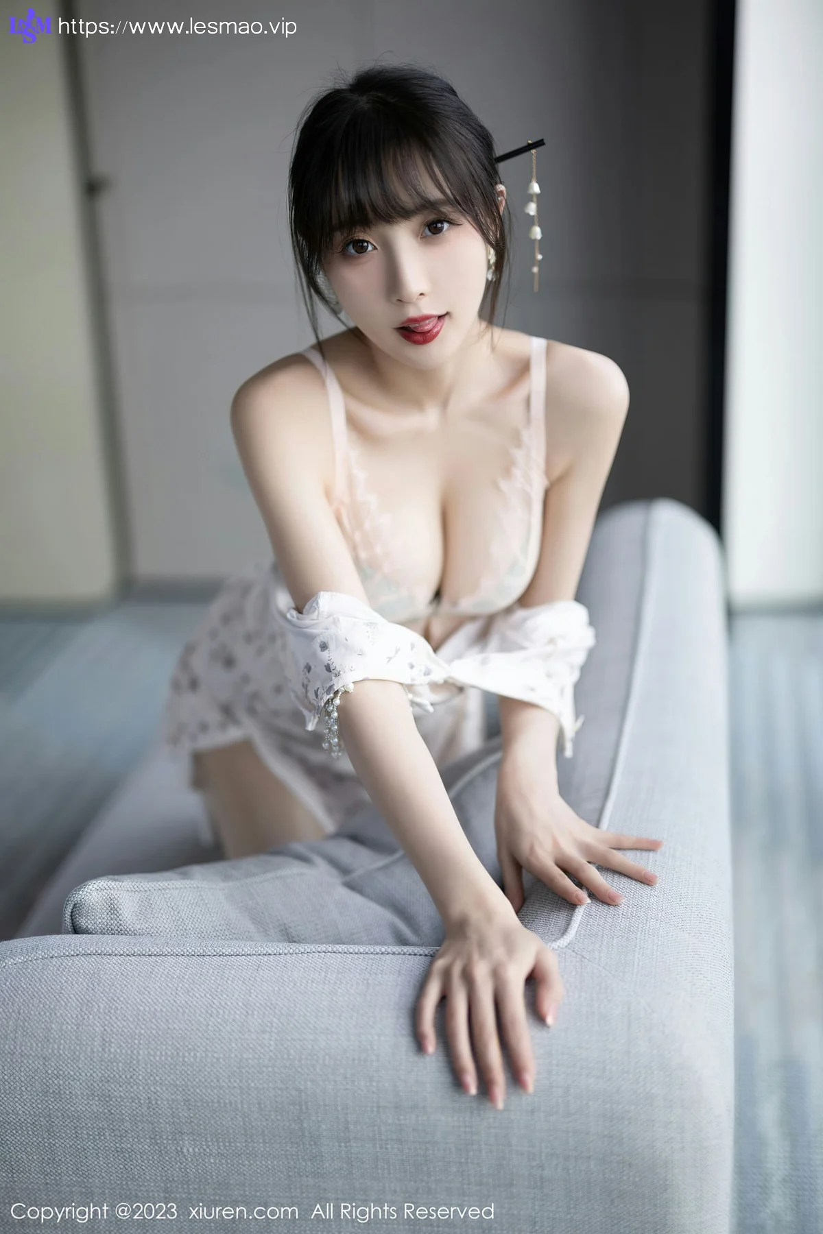 XiuRen 秀人 No.6346 林星阑 浅色短款旗袍写真1 - 38