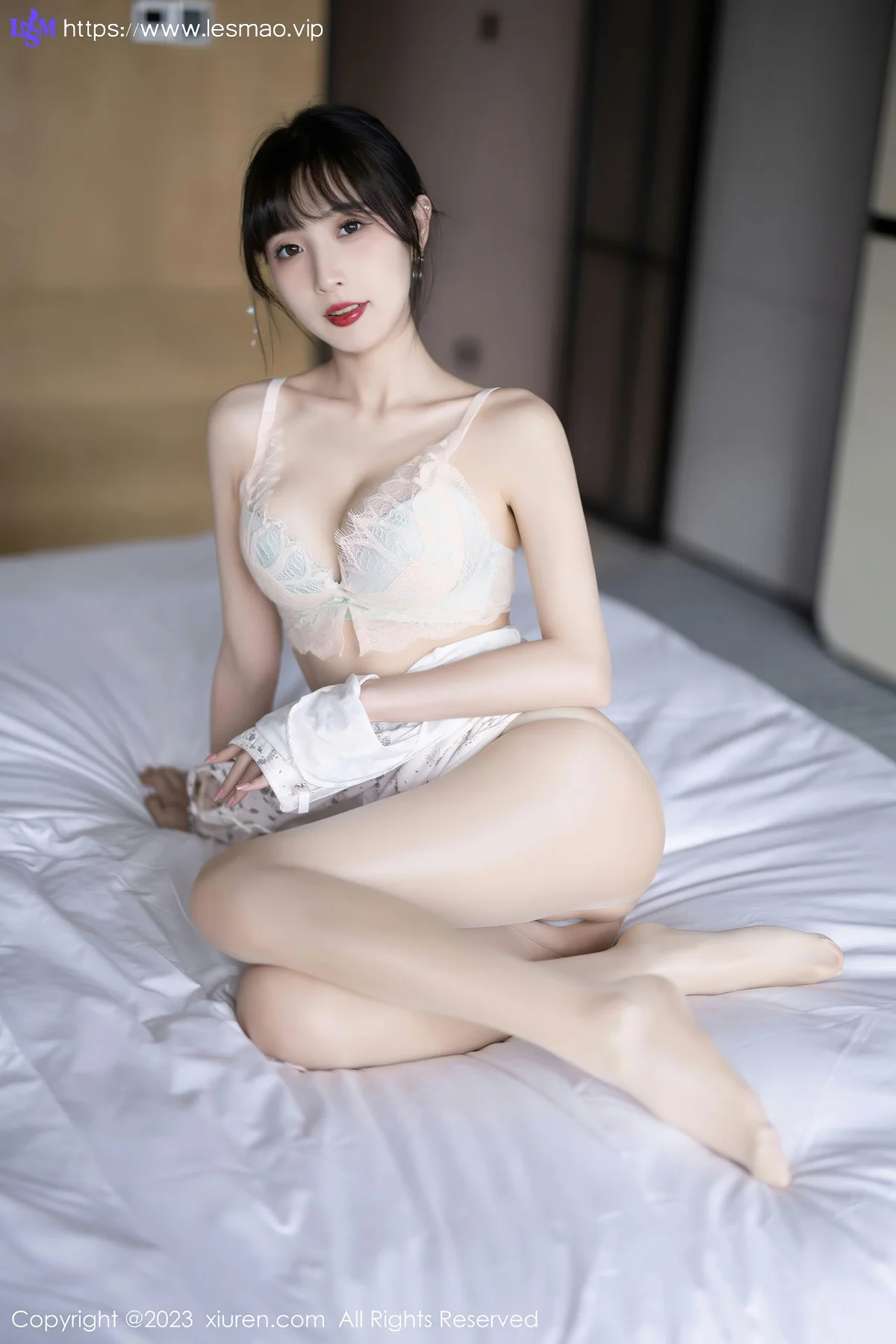 XiuRen 秀人 No.6346 林星阑 浅色短款旗袍写真1 - 45
