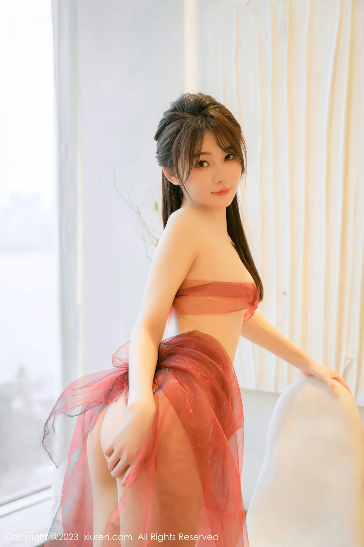 XiuRen 秀人 No.6348 婠婠么 红色轻透薄纱性感写真22 - 56