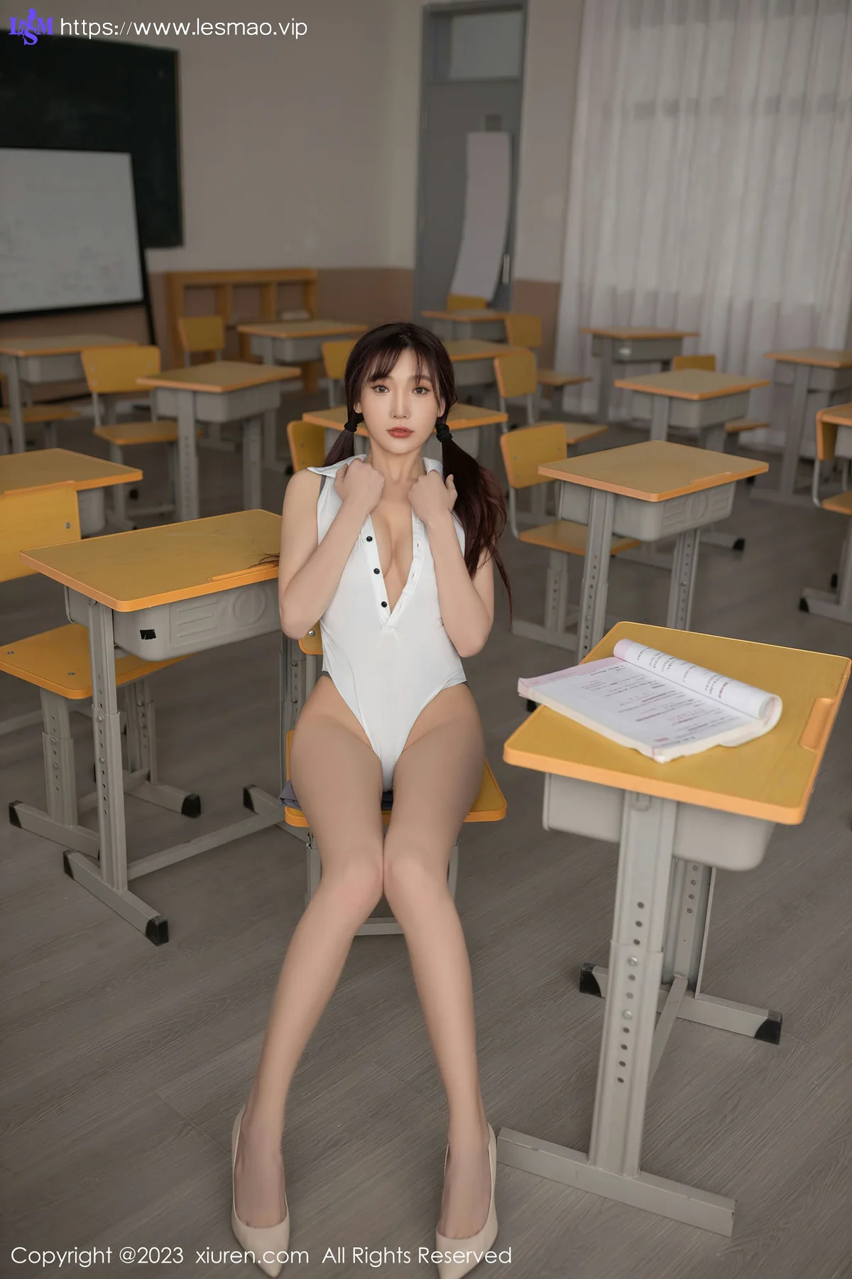 XiuRen 秀人 No.6353 陆萱萱 学生角色装扮性感写真111 - 71