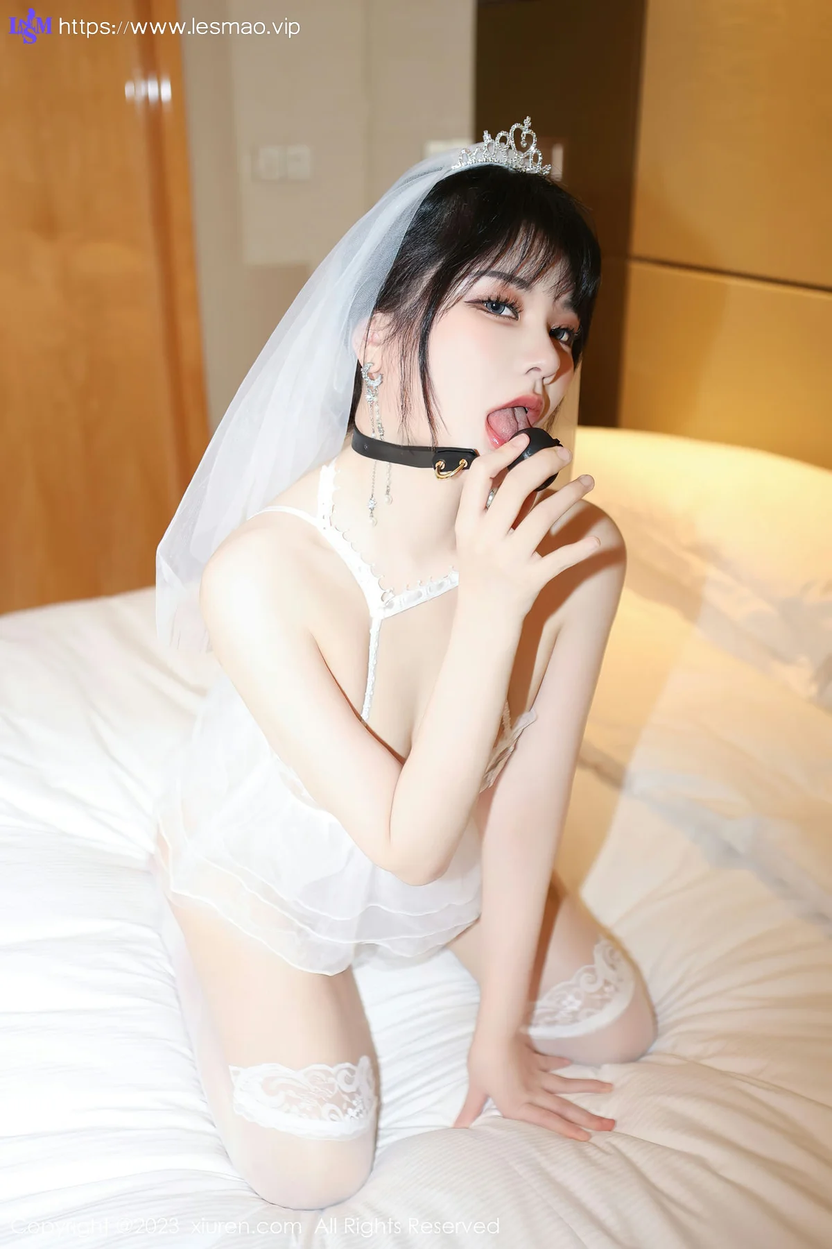 XiuRen 秀人 No.6365 桃桃子_ 白色蕾丝婚纱性感写真 - 43