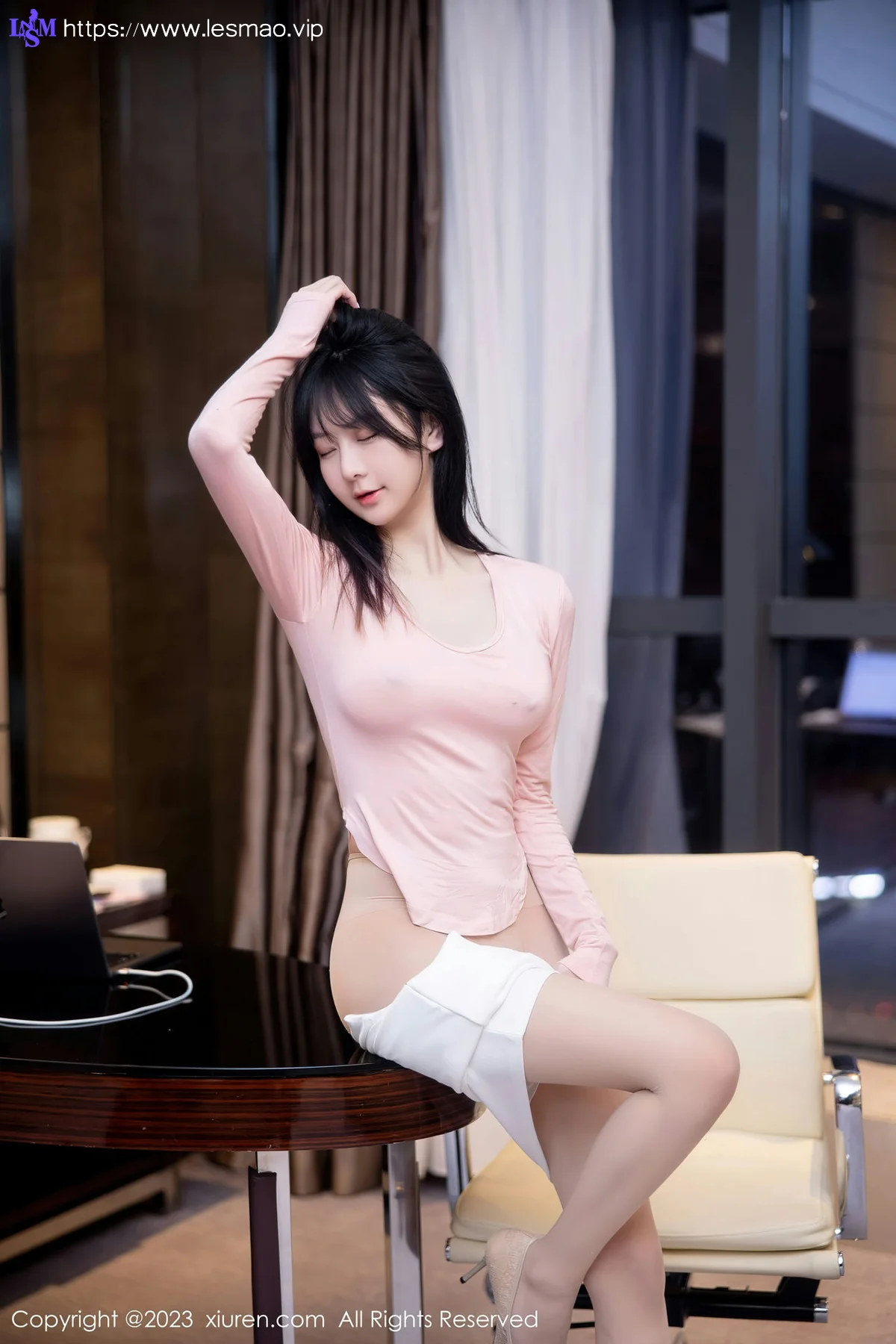 XiuRen 秀人 No.6367 谢小蒽 诱人原色丝袜性感写真11 - 23