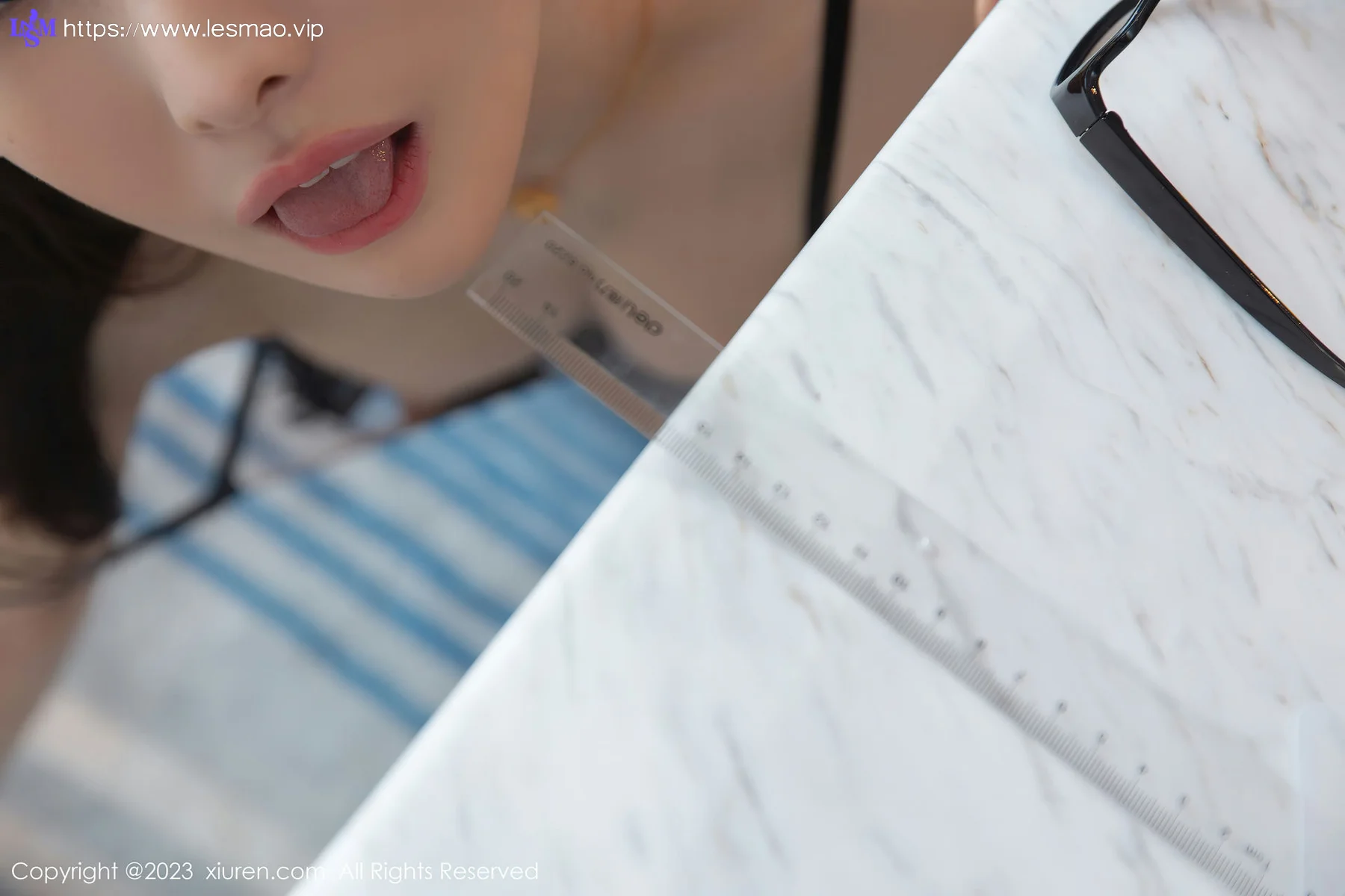 XiuRen 秀人 No.6376 是小逗逗 魅惑黑丝性感写真1 - 38