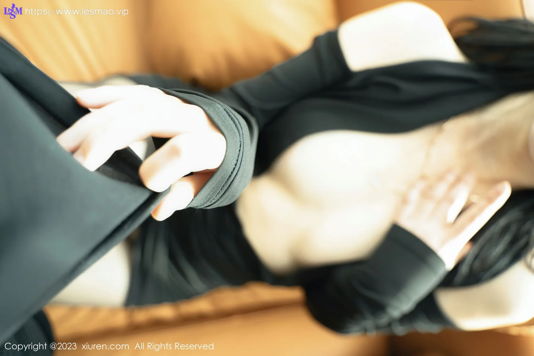 XiuRen 秀人 No.6385 艾希儿 魅惑黑丝性感写真1 - 44