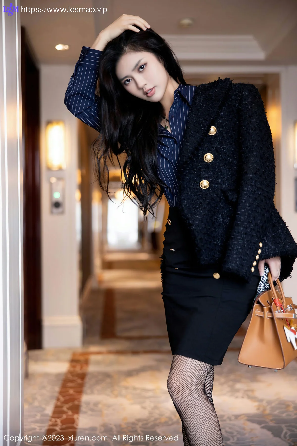 XiuRen 秀人 No.6391 浅浅Danny 深蓝色制服性感写真3 - 12