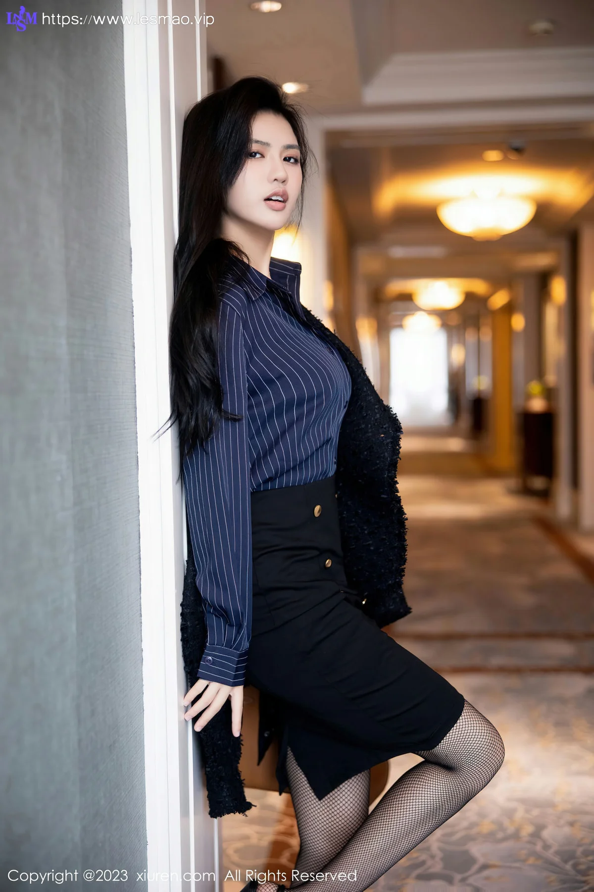 XiuRen 秀人 No.6391 浅浅Danny 深蓝色制服性感写真3 - 13