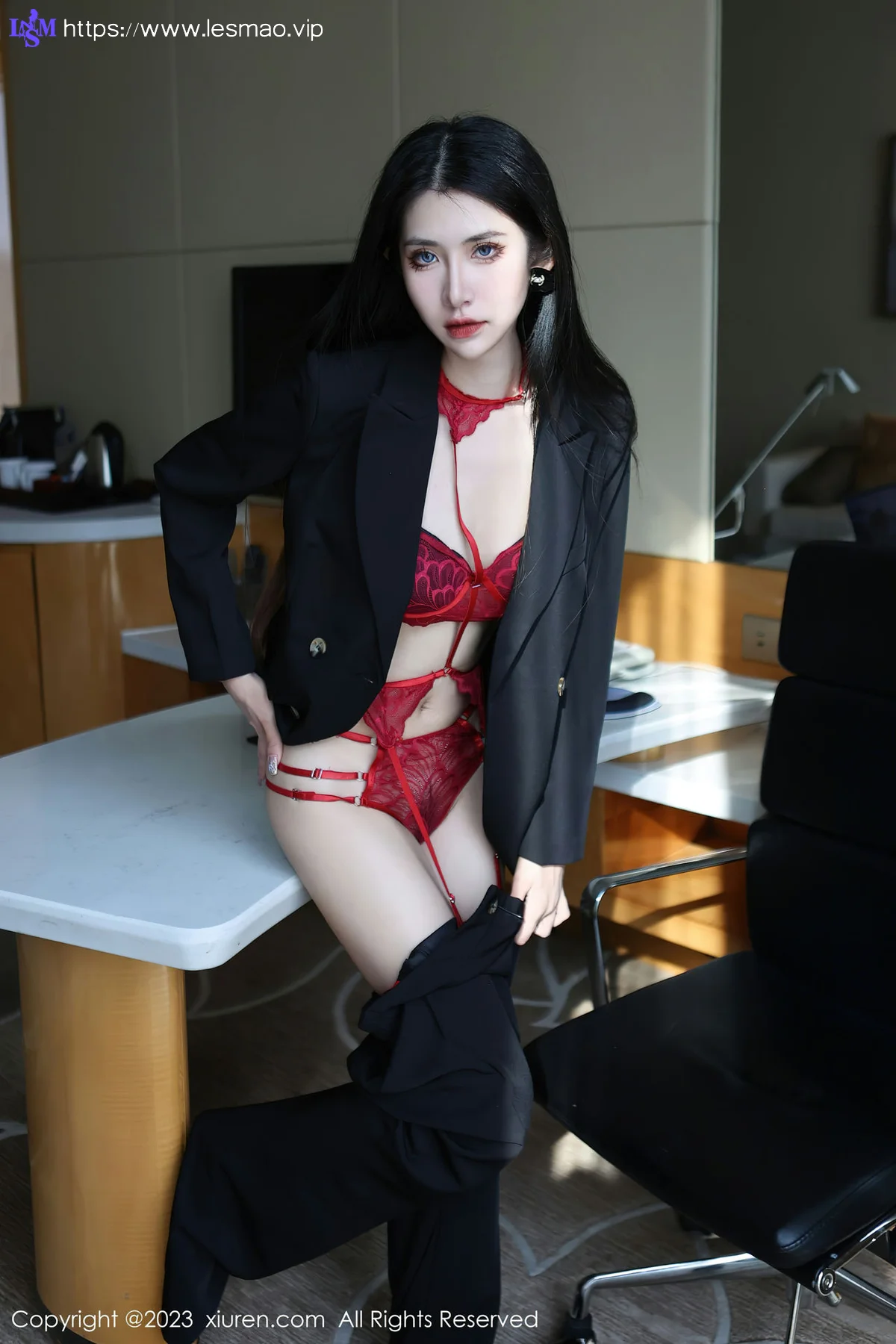 XiuRen 秀人 No.6402 依娜Yina 首套写真红色蕾丝内衣22 - 42