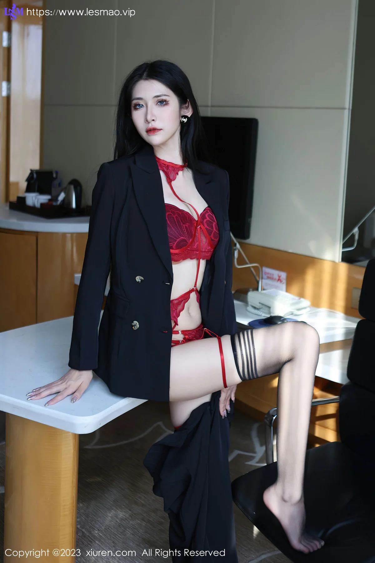 XiuRen 秀人 No.6402 依娜Yina 首套写真红色蕾丝内衣22 - 44