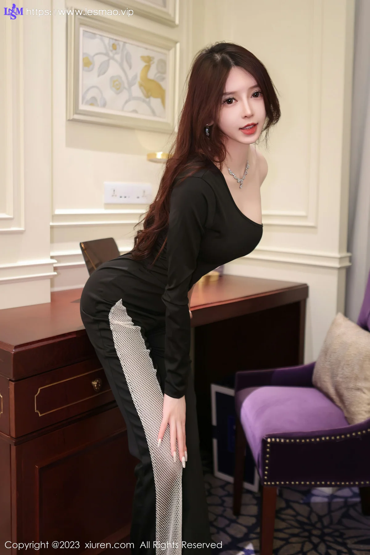 XiuRen 秀人 No.6417 玉兔miki 蕾丝与魅惑黑丝写真11 - 22