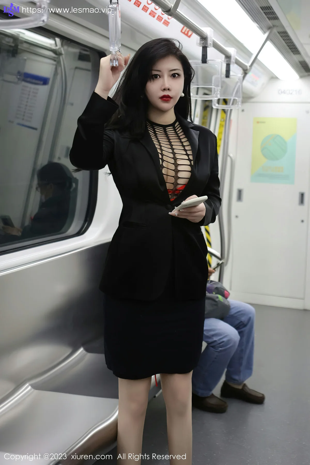 XiuRen 秀人 No.6421 王婉悠Queen 浅黑色OL性感写真1 - 20