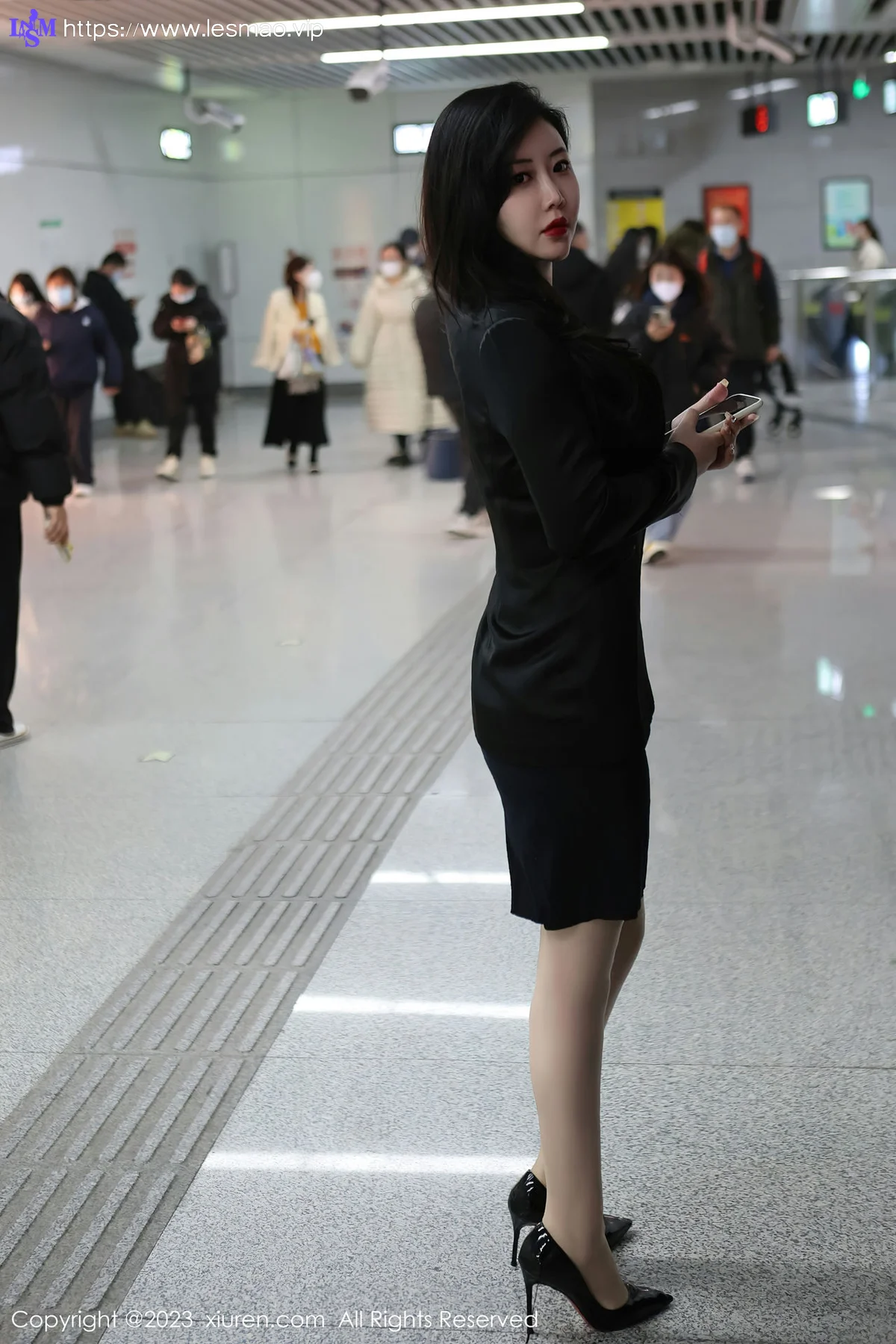 XiuRen 秀人 No.6421 王婉悠Queen 浅黑色OL性感写真1 - 29