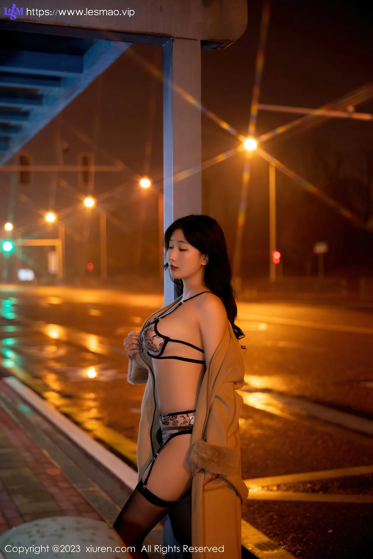 XiuRen 秀人 No.6424 江真真 街拍魅惑黑丝性感写真1 - 11