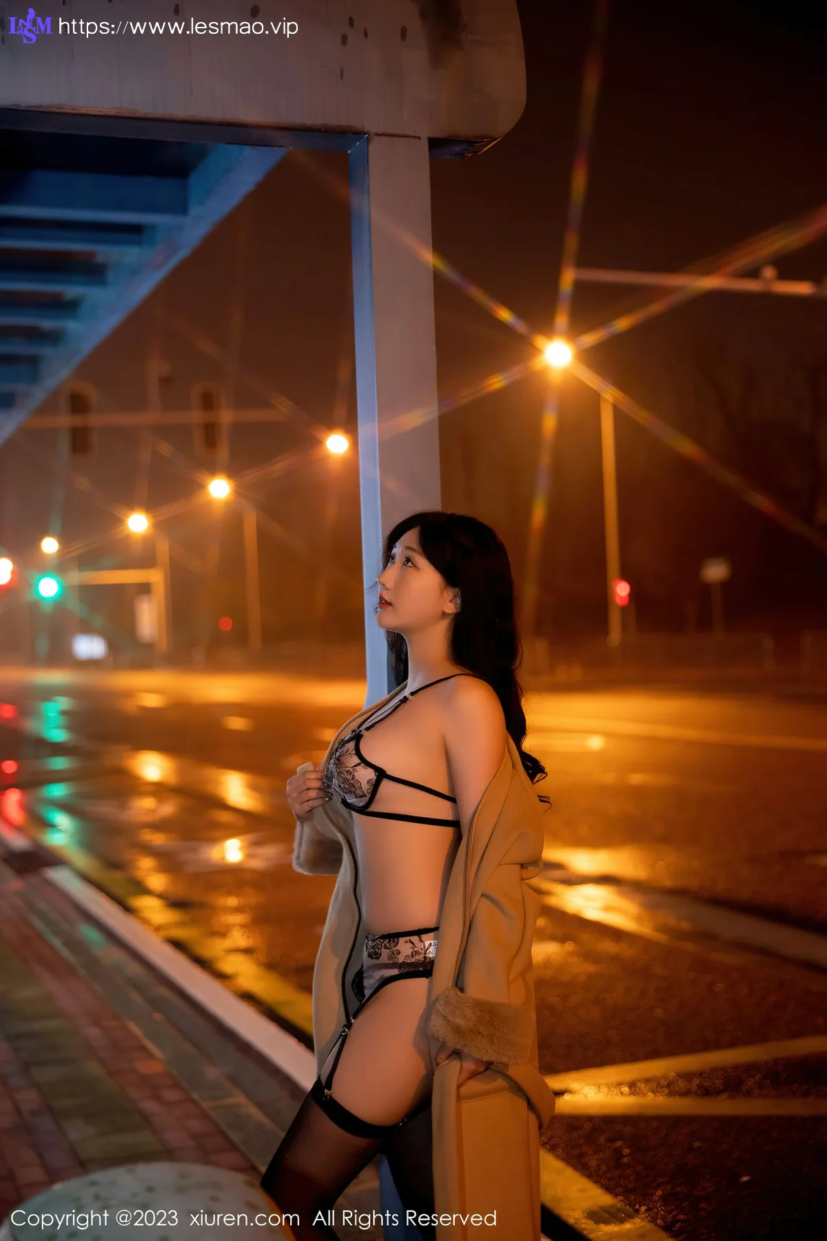 XiuRen 秀人 No.6424 江真真 街拍魅惑黑丝性感写真1 - 12