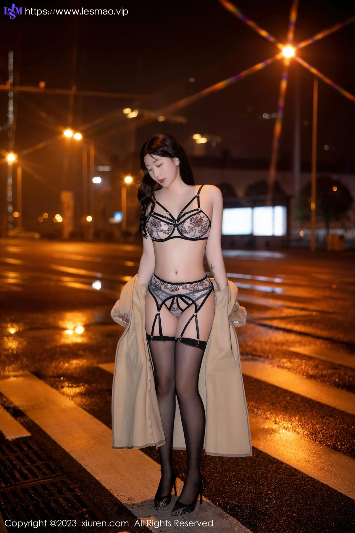 XiuRen 秀人 No.6424 江真真 街拍魅惑黑丝性感写真1 - 29