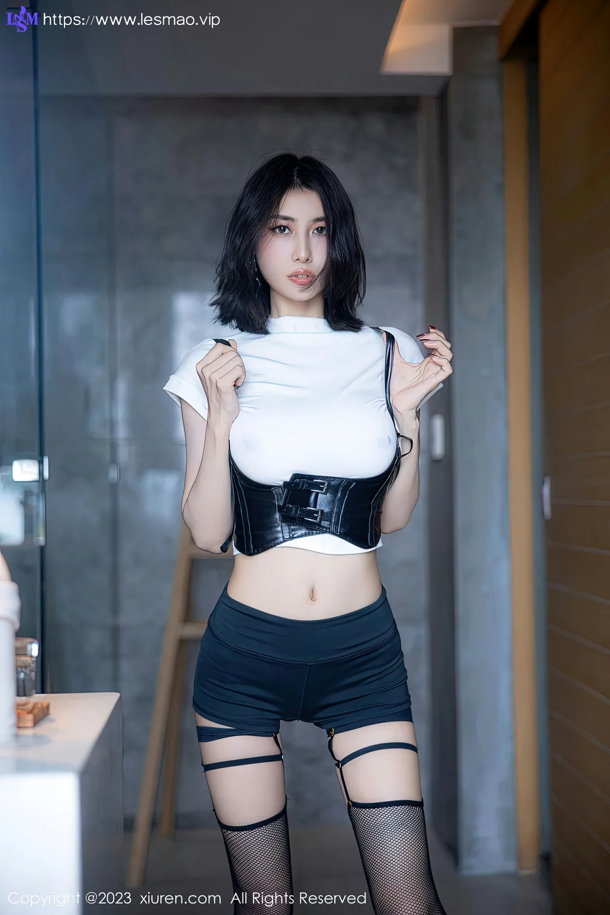 XiuRen 秀人 No.6443 lingyu69 娇媚丰腴首套写真1 - 6