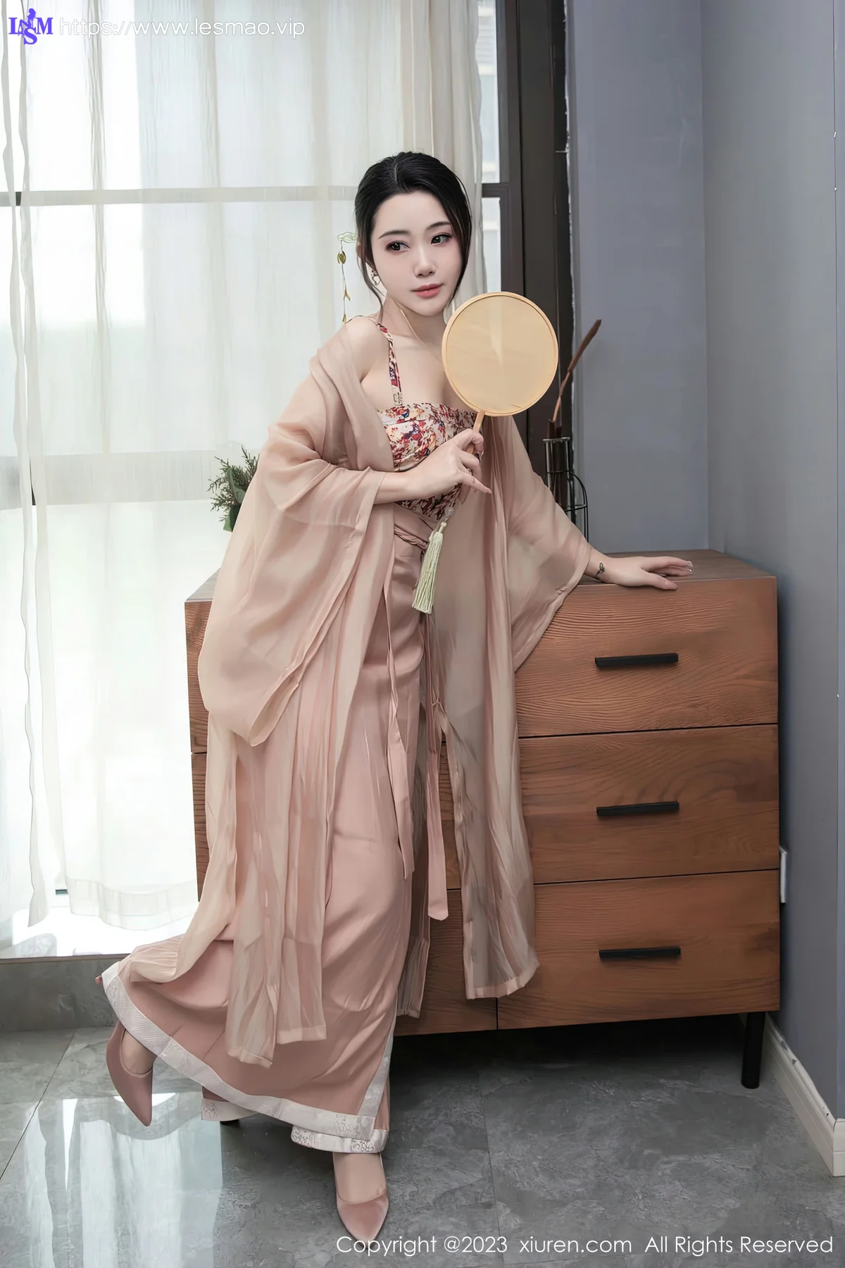 XiuRen 秀人 No.6457 严利娅Yuliya 古风汉服性感写真 - 12