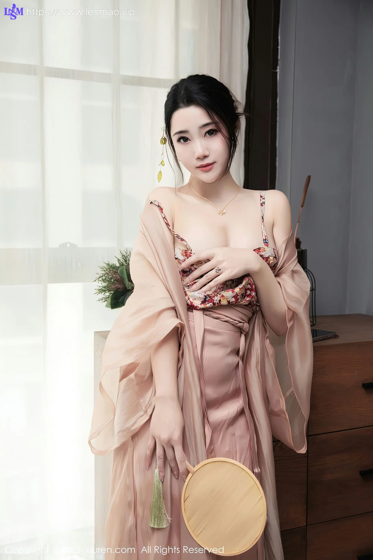 XiuRen 秀人 No.6457 严利娅Yuliya 古风汉服性感写真 - 21