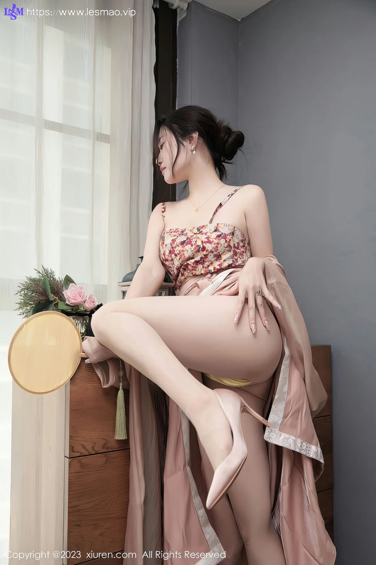XiuRen 秀人 No.6457 严利娅Yuliya 古风汉服性感写真 - 36