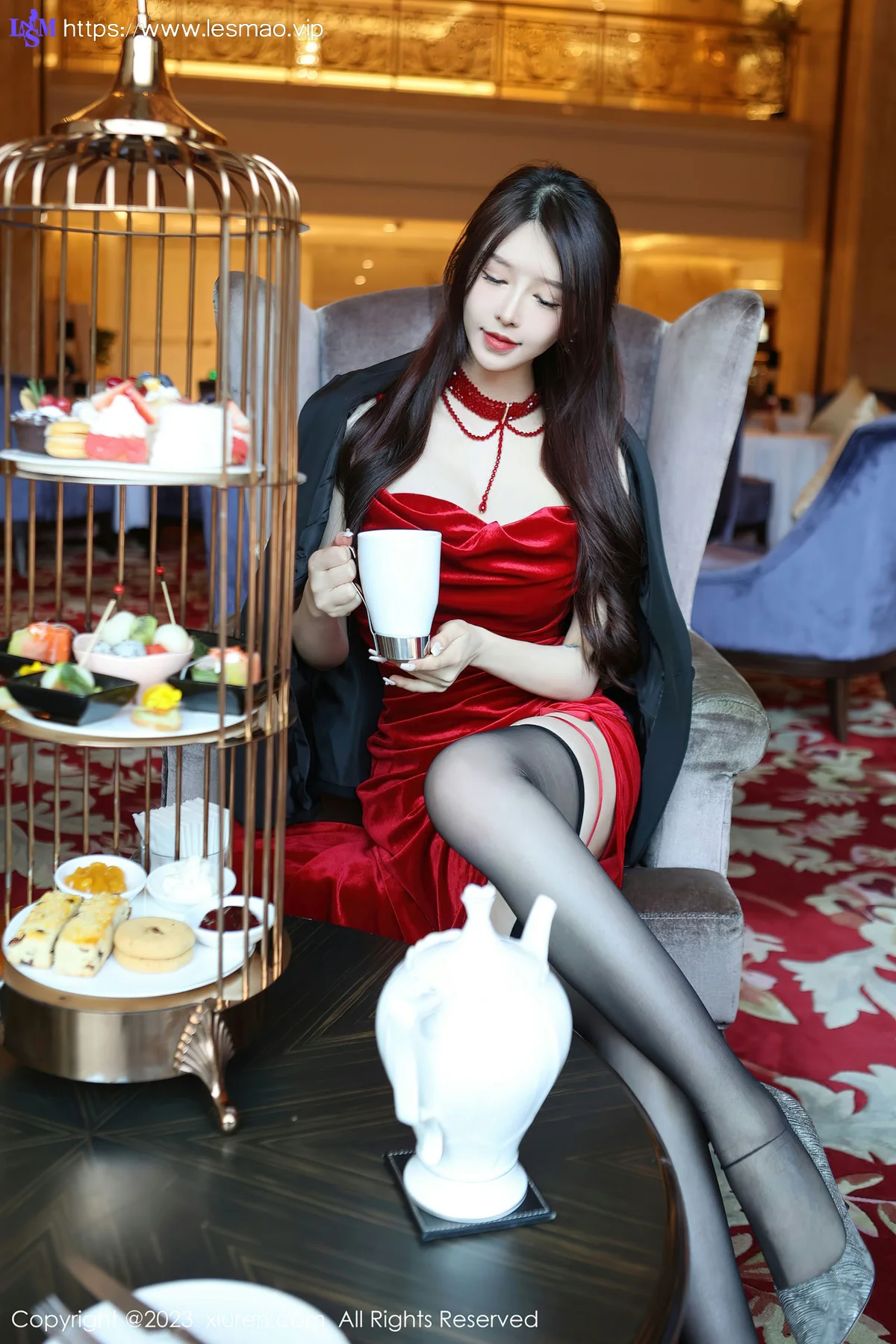 XiuRen 秀人 No.6460 玉兔miki 蕾丝内衣与魅惑黑丝写真1 - 12