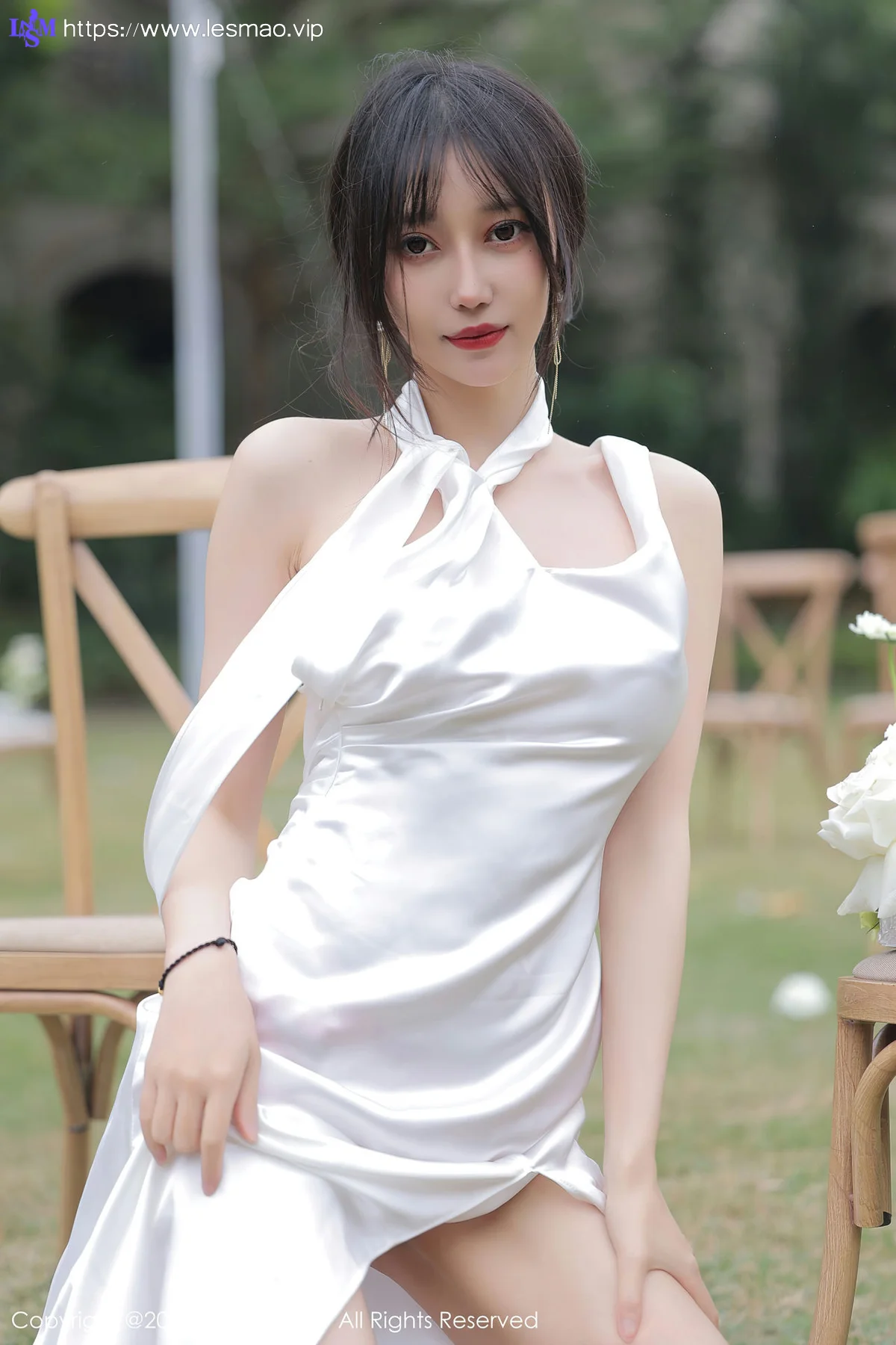 XiuRen 秀人 No.6466 玥儿玥er 白色长礼裙二月万宁旅拍 - 26