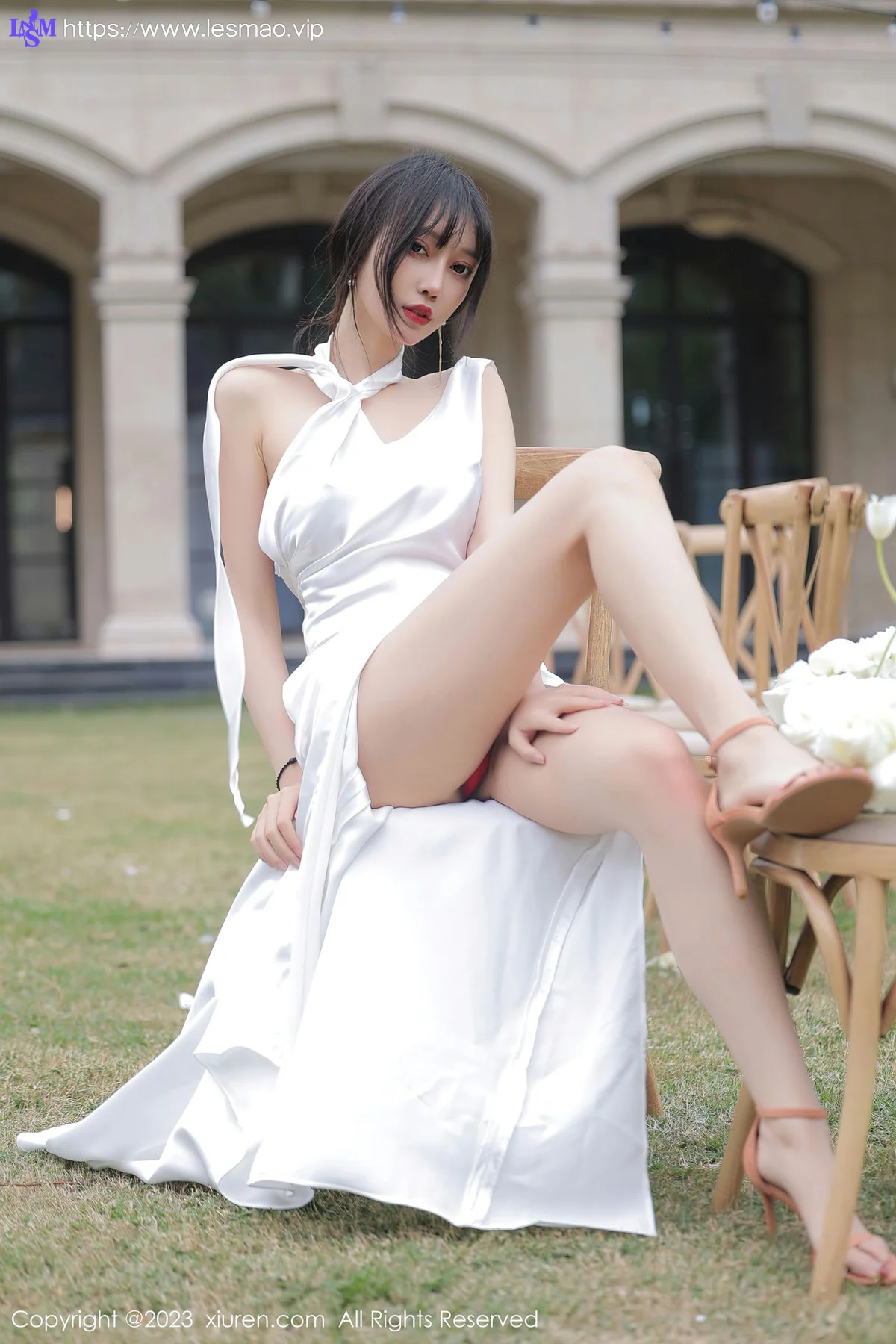 XiuRen 秀人 No.6466 玥儿玥er 白色长礼裙二月万宁旅拍 - 30