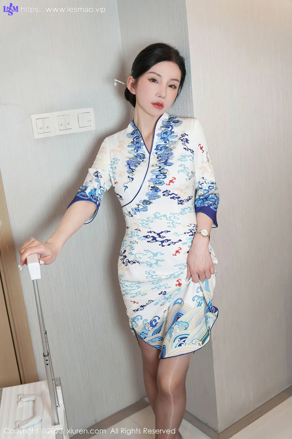 XiuRen 秀人 No.6473 周于希 亮丝美腿 - 18