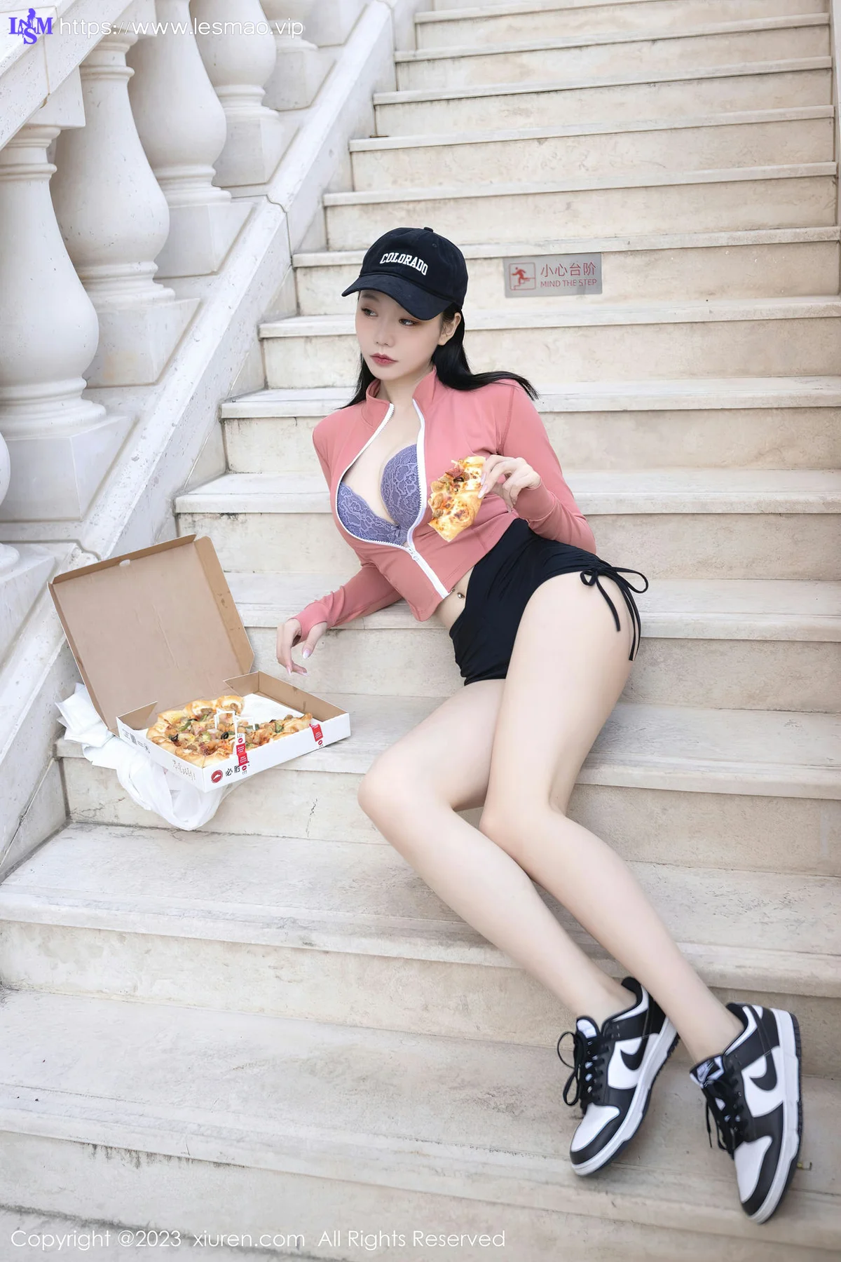 XiuRen 秀人 No.6487 安然anran 性感外卖员装扮性感写真11 - 19